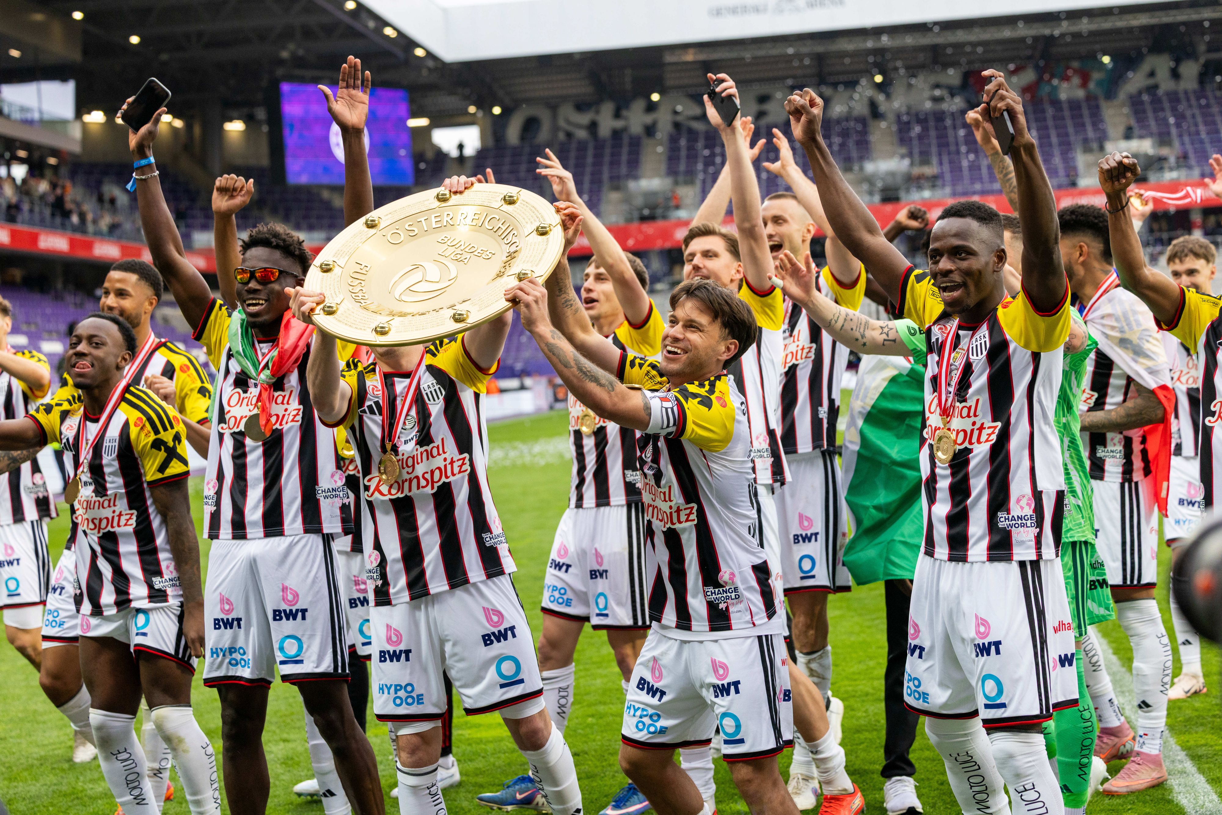 Der LASK feiert den Meistertitel