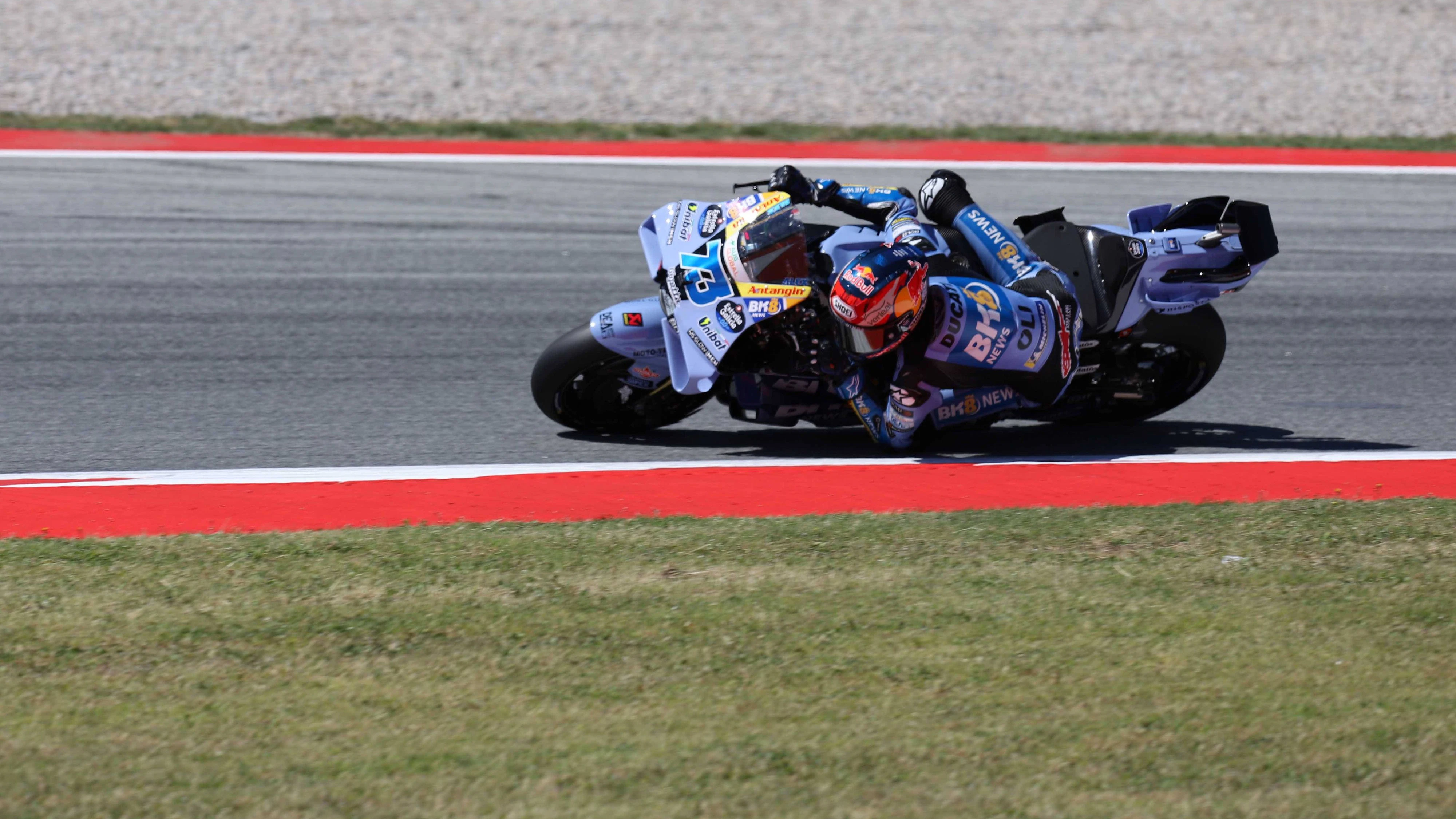 Alex Marquez hob böse ab, das Rennen musste abgebrochen werden. 