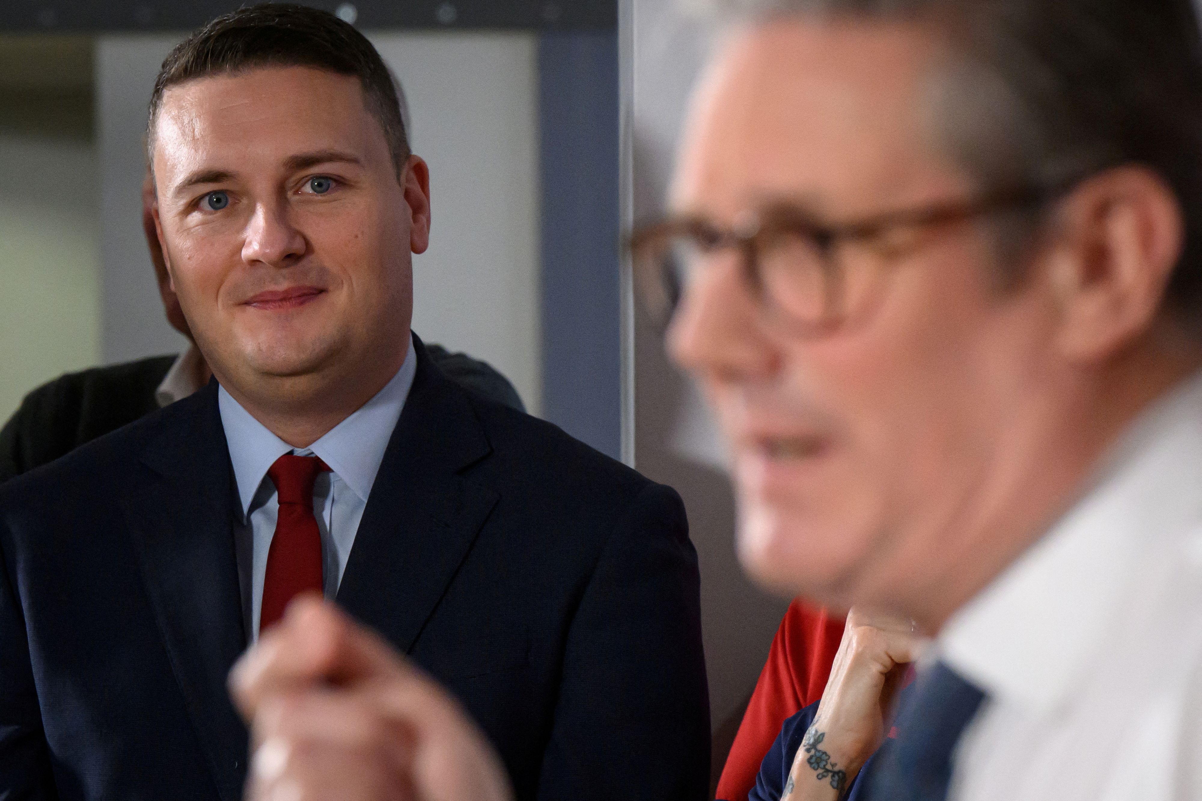 Der ehemalige Gesundheitsminister Wes Streeting (li.) will Premierminister werden.
