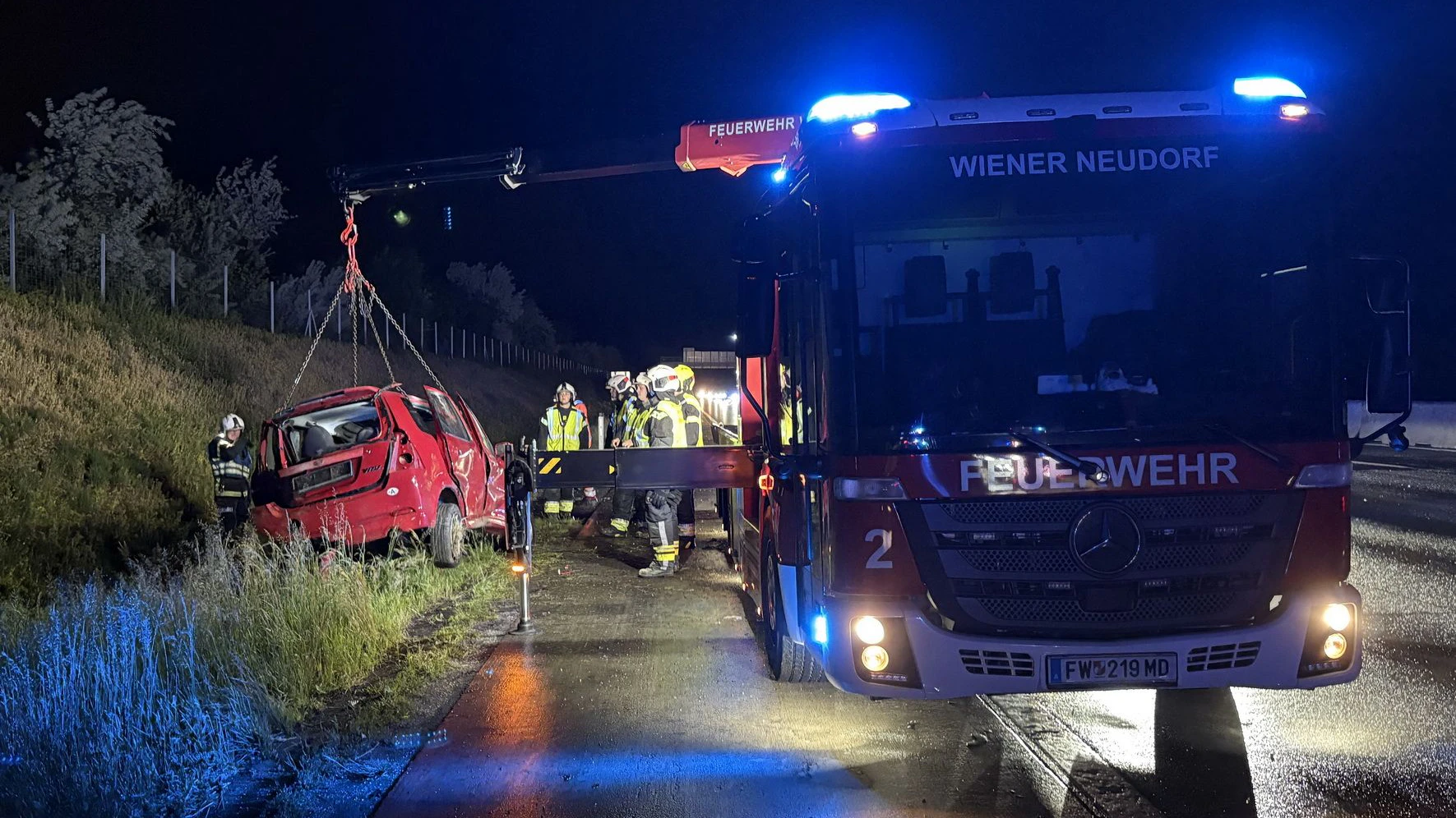 Tödlicher Verkehrsunfall auf der A2 im Bezirk Baden