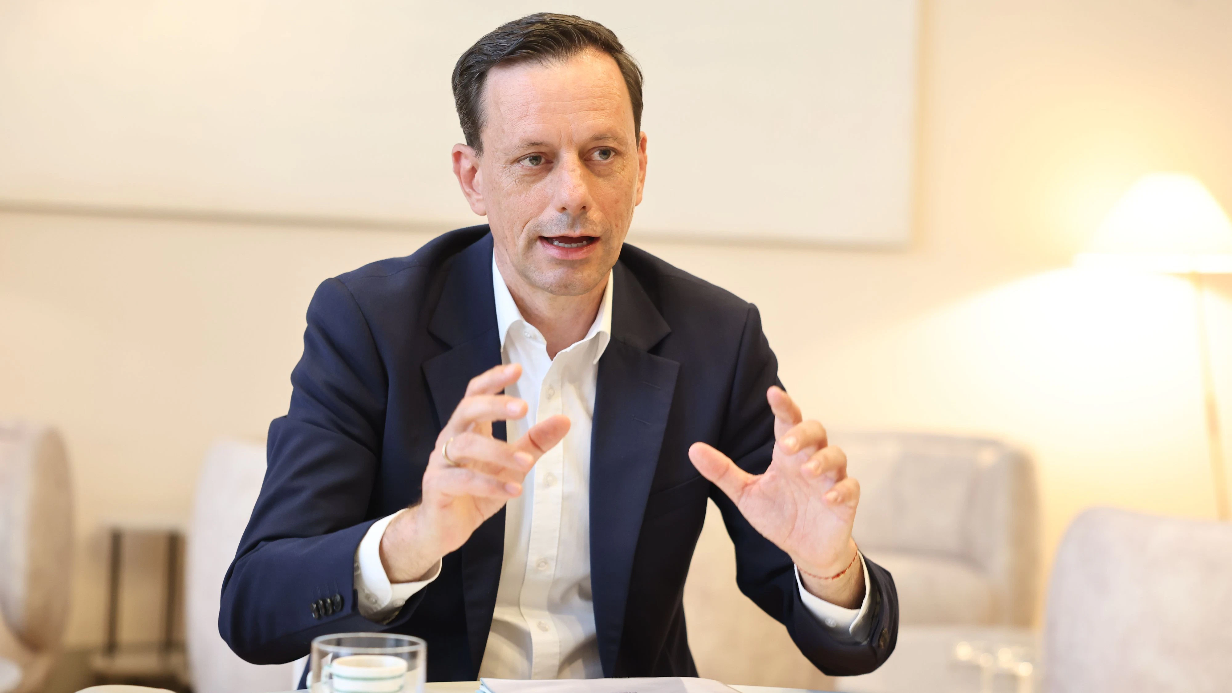 Ernst Gödl, neuer Klubobmann der Volkspartei, erklärt harte Linie bei Migration.