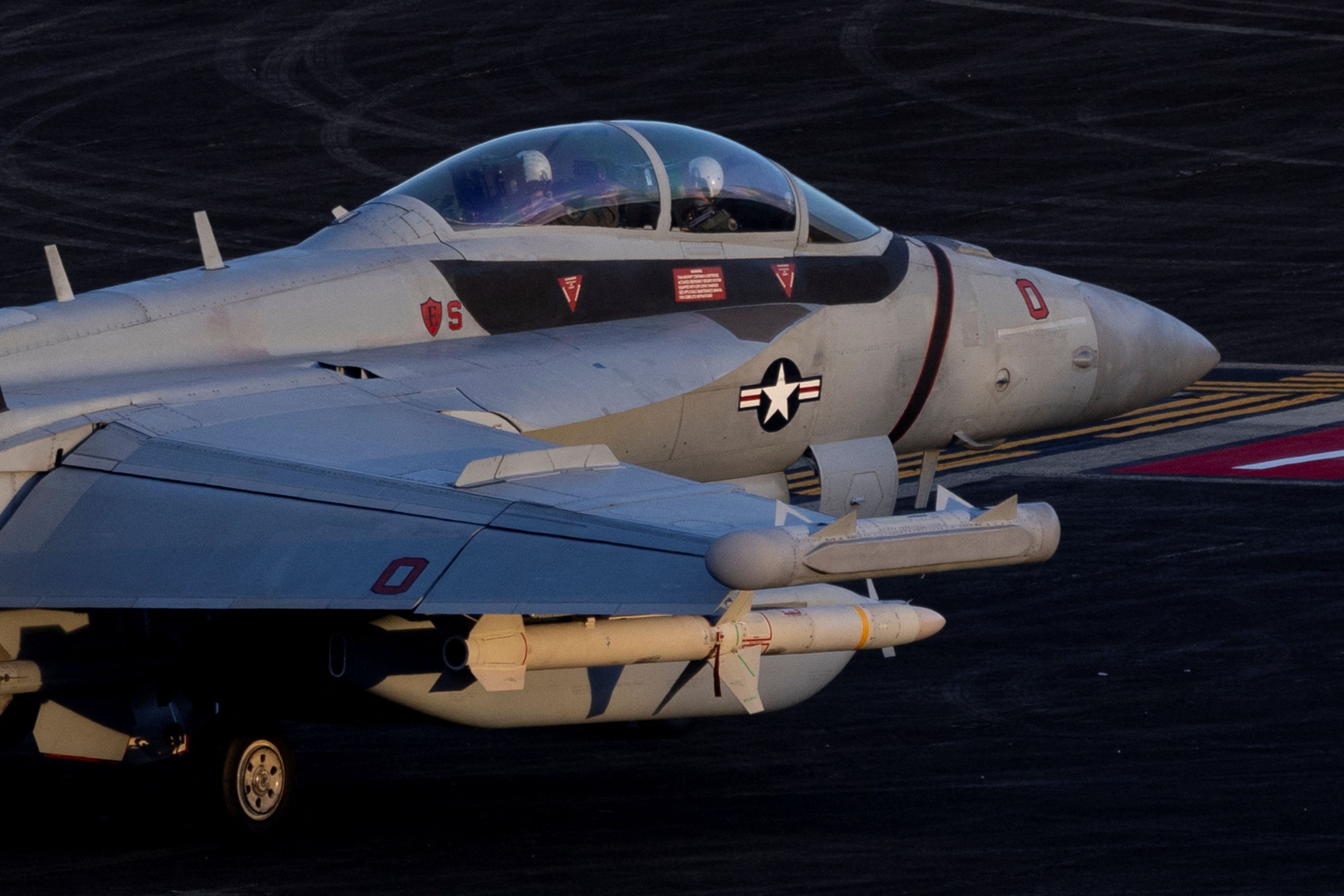 Bei den involvierten Flugzeugtypen handelt es sich EA-18G Growler.