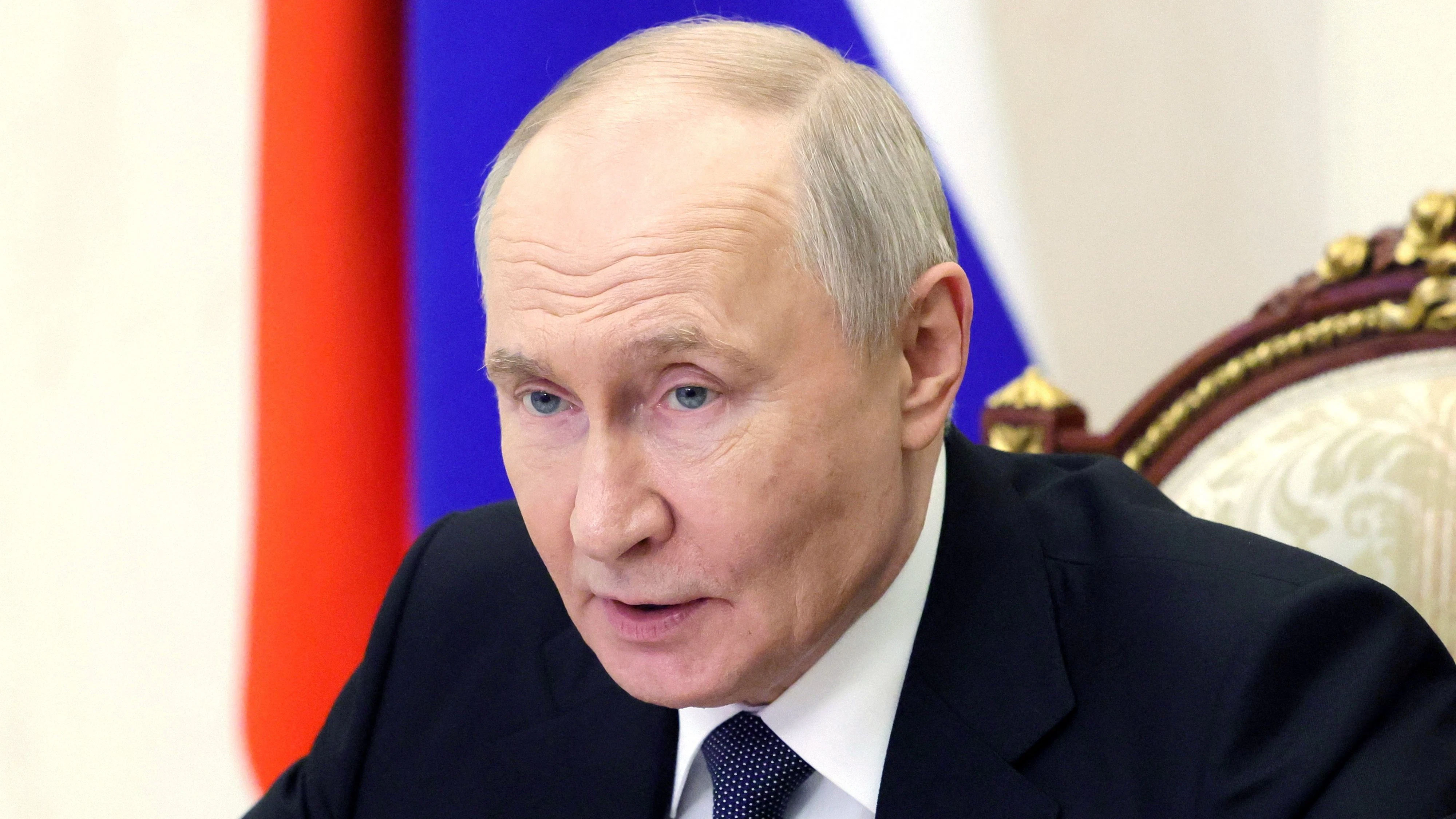 Der Auslandsgeheimdienst von Kreml-Chef Wladimir Putin hat Lettland gedroht.