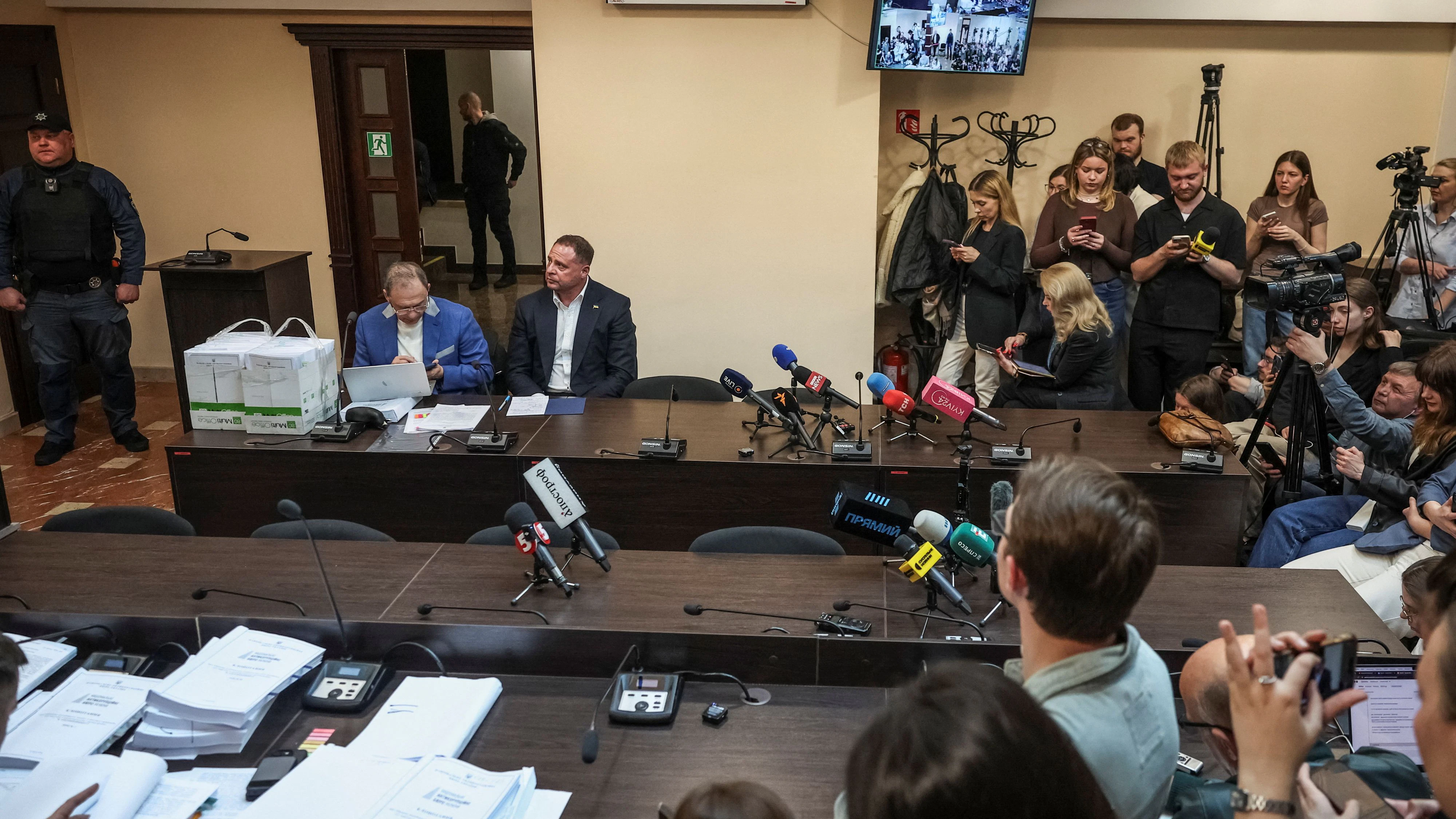 Jermak bei seiner Anhörung am 12. Mai in Kiew