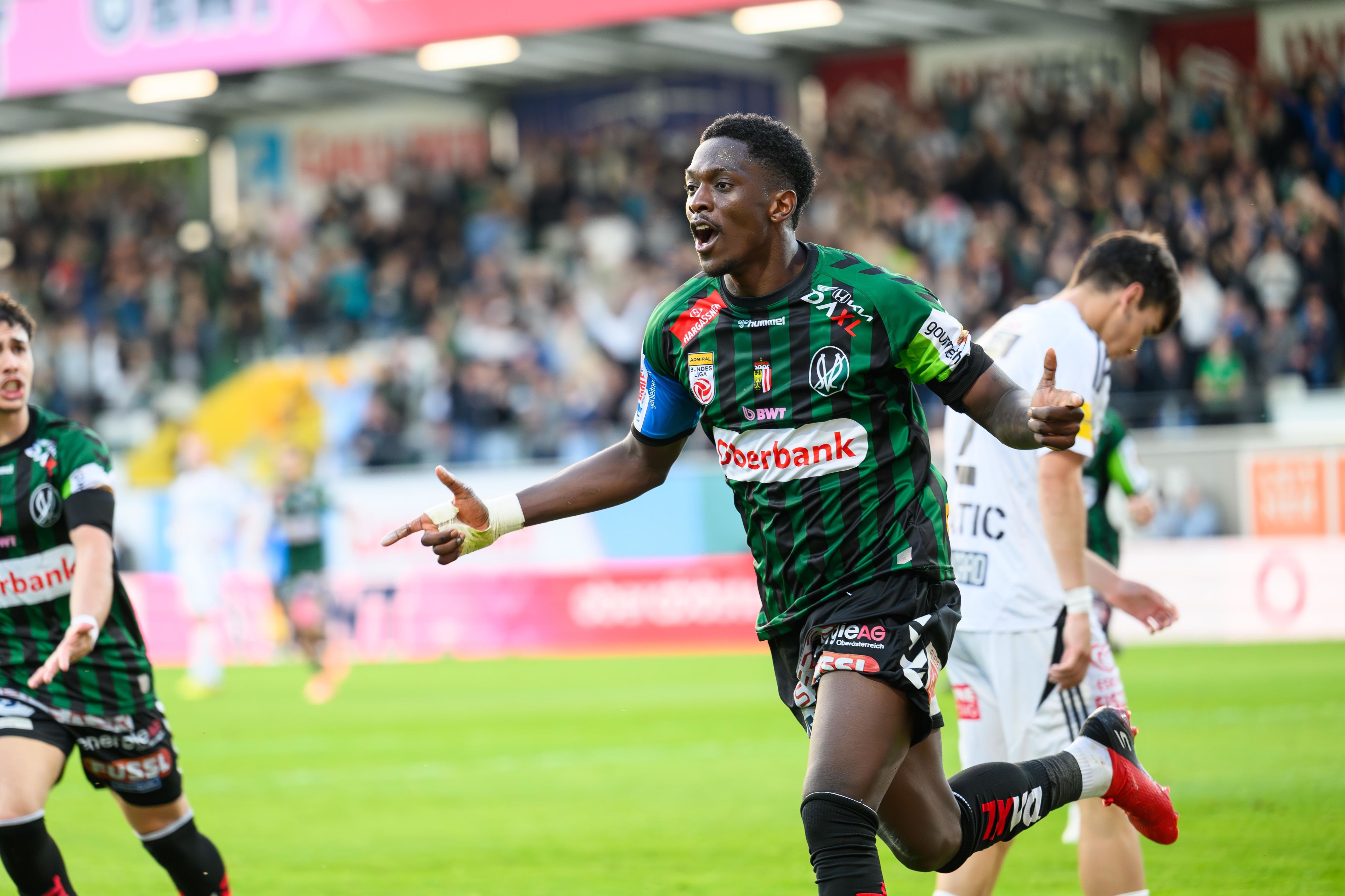 Heute.at - Rapid muss gegen Aufsteiger Ried ins Europacup-Duell