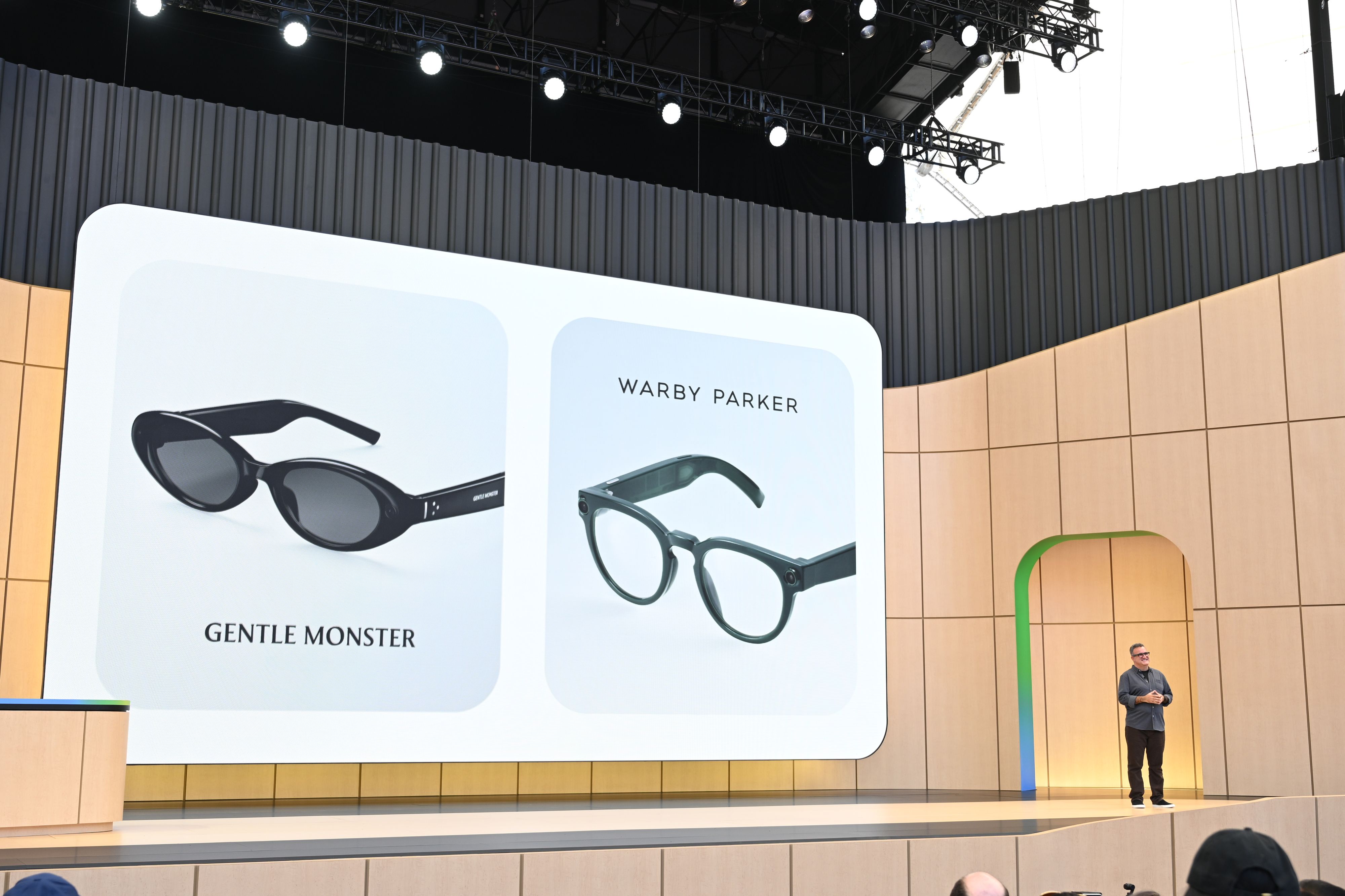 Großes Interesse weckten die neuen smarten Brillen mit Android XR. Google präsentierte Modelle gemeinsam mit Gentle Monster und Warby Parker.