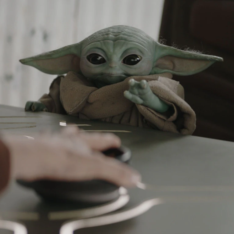 Nach gefühlt endlosen sieben Jahren und unzähligen Streaming-Serien findet die "Krieg der Sterne"-Saga ab dieser Woche endlich auch auf der Kinoleinwand ihre Fortsetzung: "Star Wars: The Mandalorian and Grogu" schreibt die Geschichte der Sternenkrieger fort.