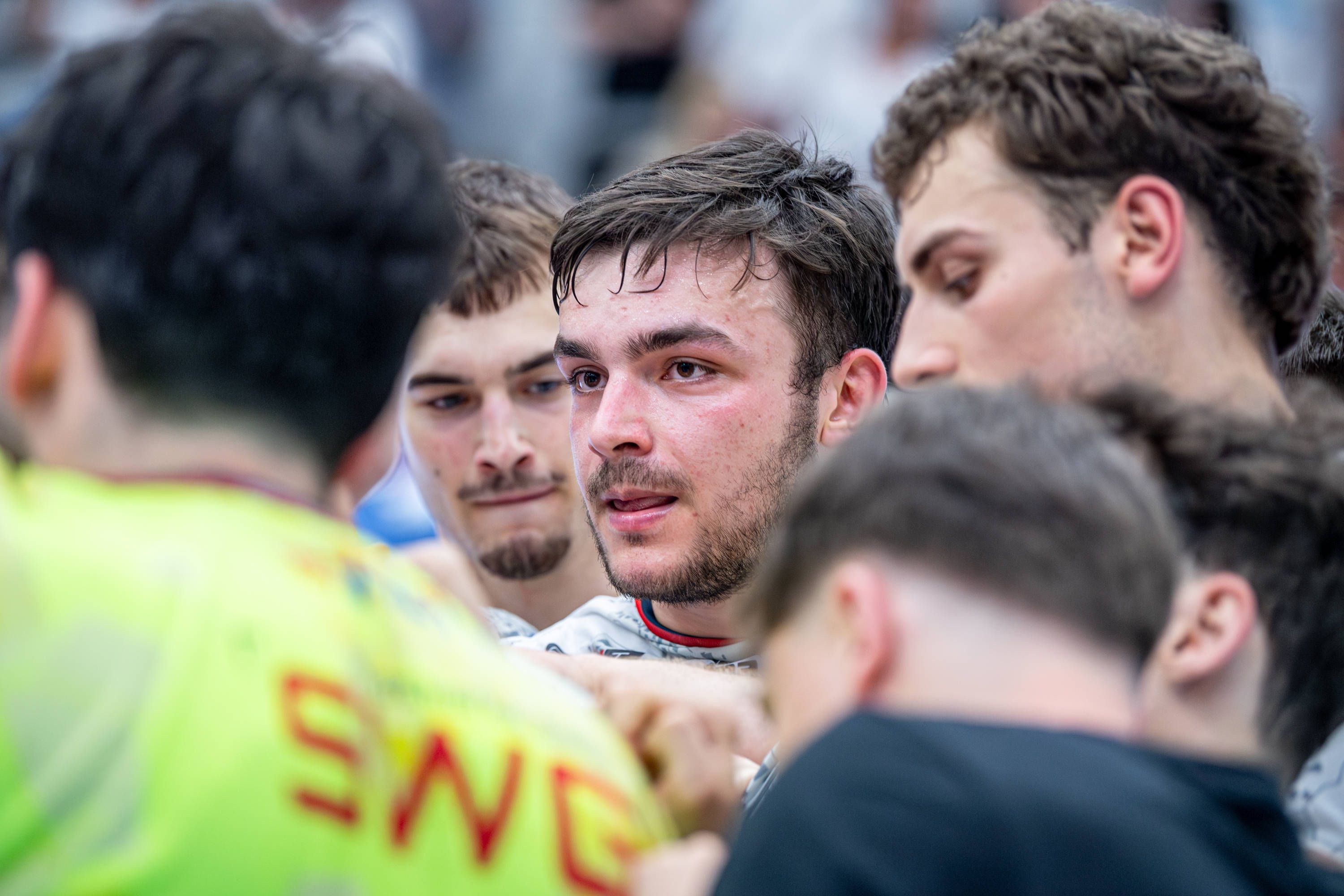 Die Handballwelt bangt um Lasse Ohl