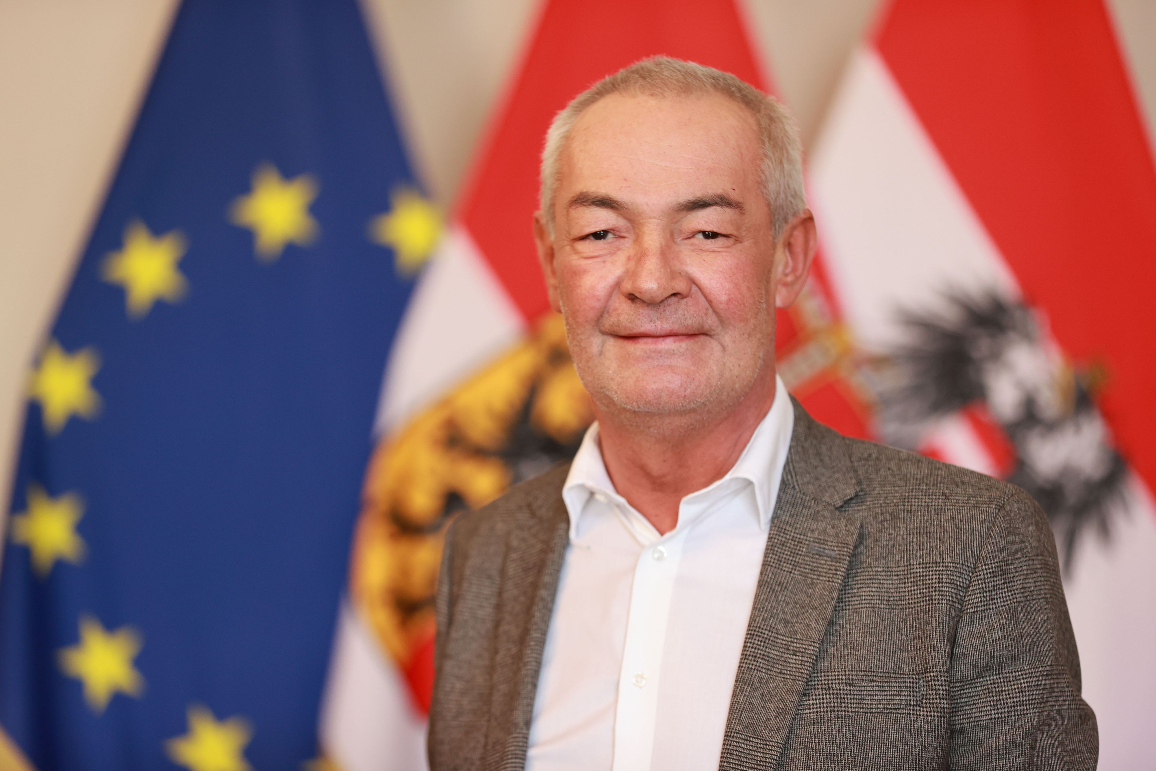 Im November erwischt, jetzt ist das Verfahren um die Alko-Fahrt von Bezirkshauptmann Bernhard Gratz abgeschlossen.