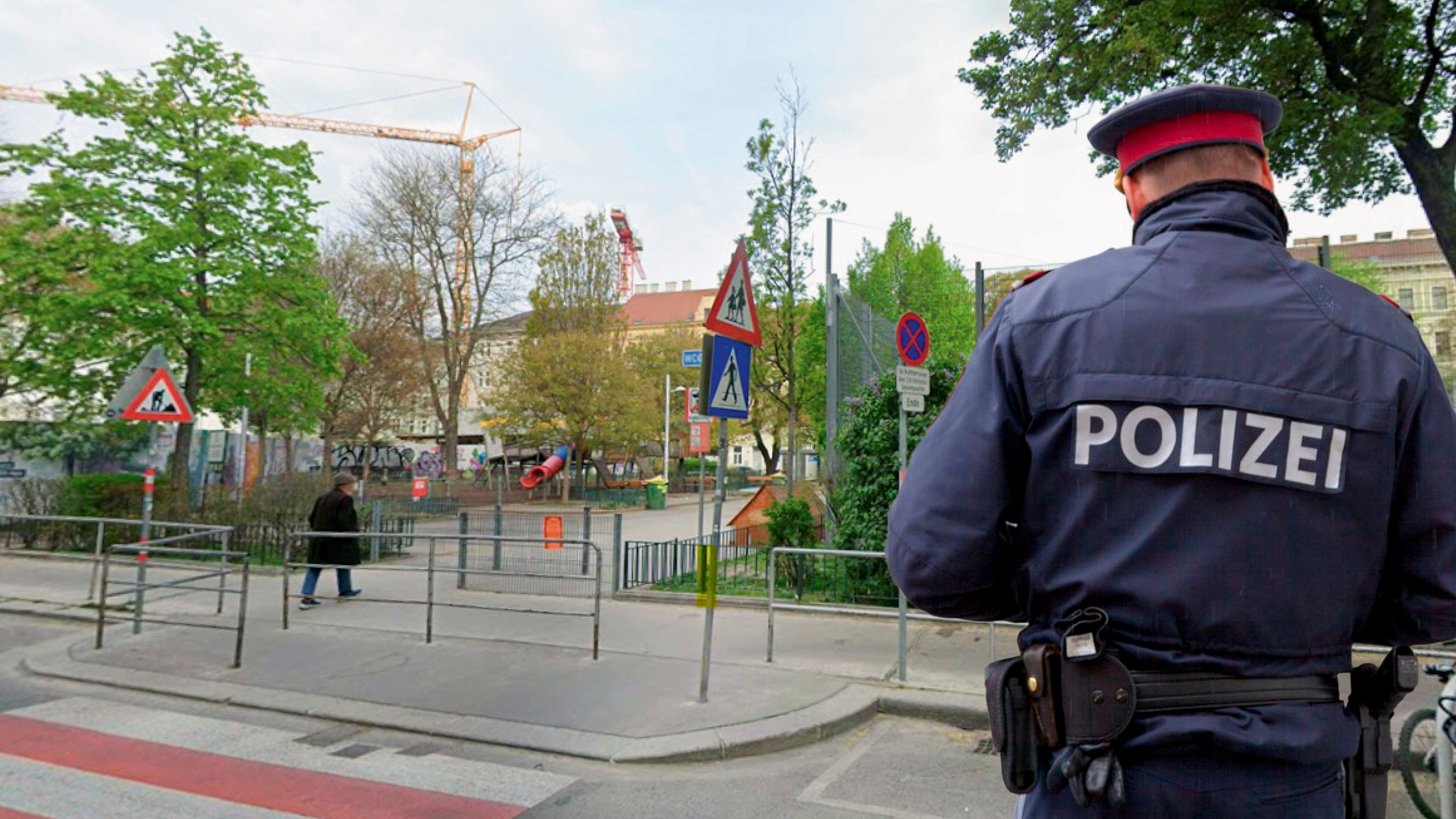 Mehrere Kinder sollen in Wien-Margareten von Unbekannten angesprochen worden sein. Schulen und Polizei reagieren jetzt.