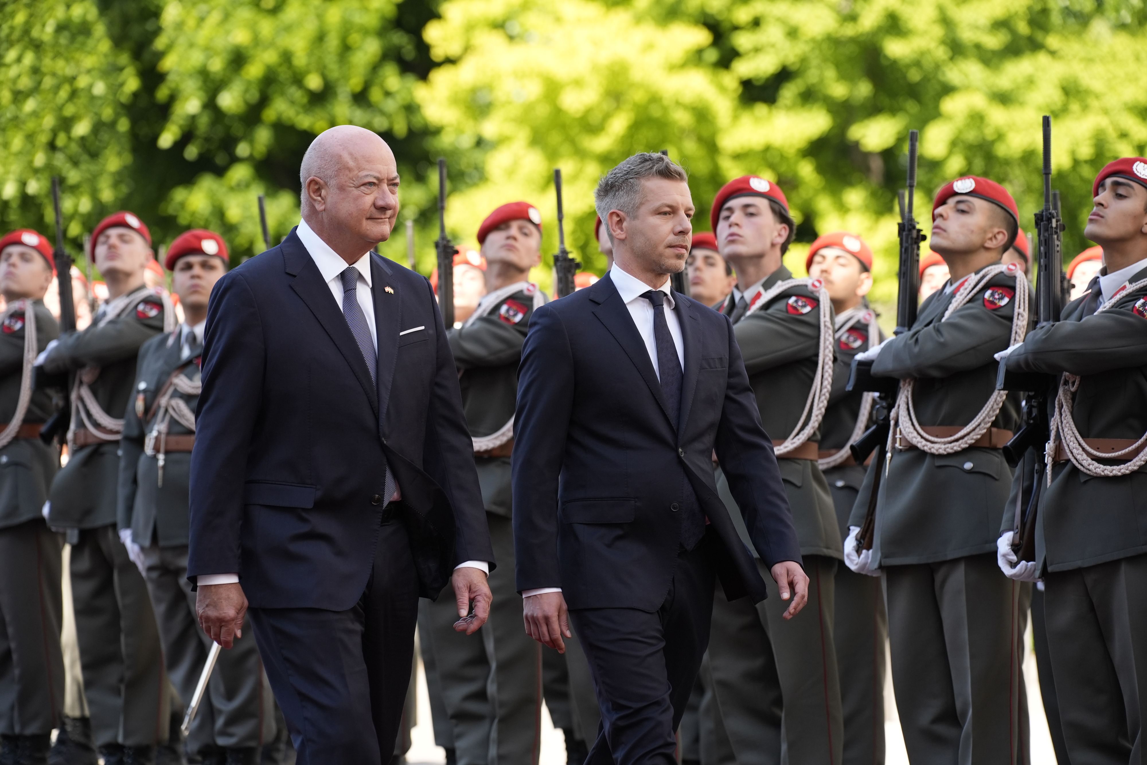 Am Donnerstag wurde Ungarns neuer Premier von Bundeskanzler Christian Stocker (ÖVP) in Wien empfangen. 