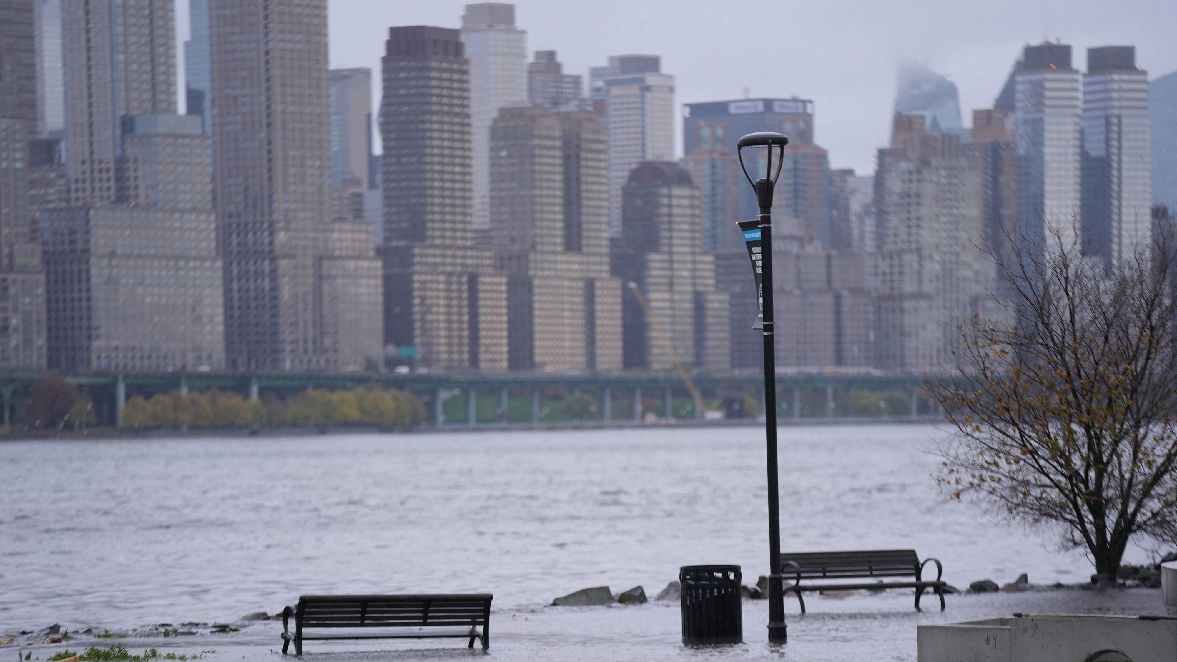 Heute.at - New York unter Wasser – Sturzflut mitten in der City
