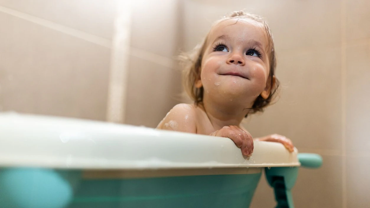 Heute.at - Reicht es, Kinder nur einmal pro Woche zu baden?