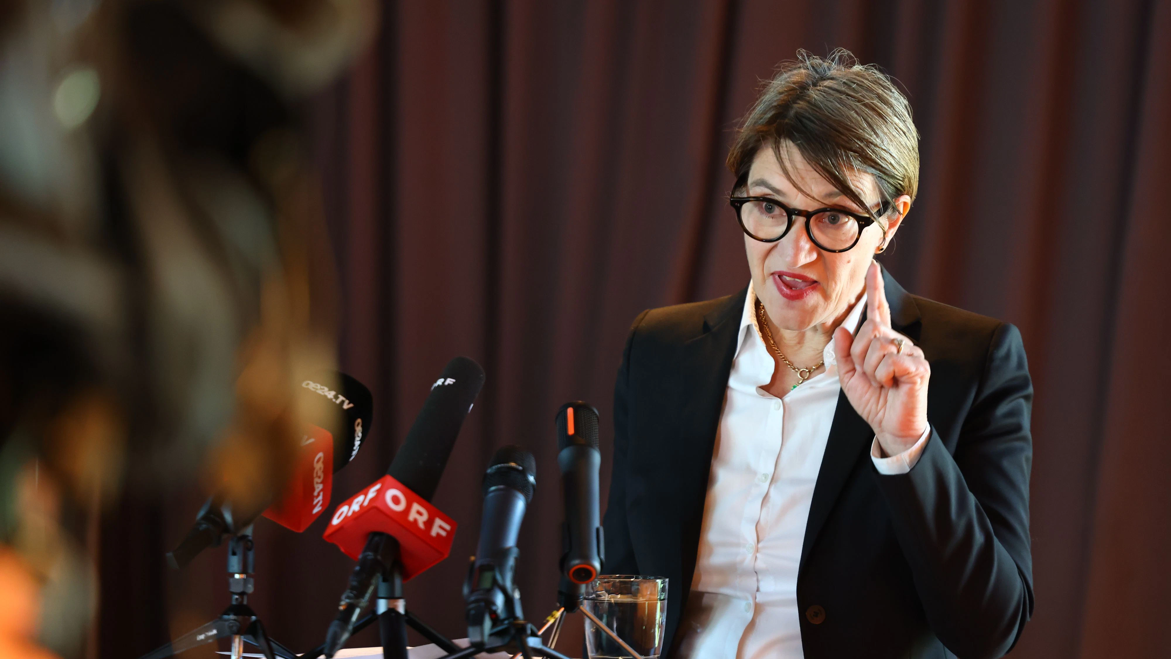 Auf eines möchte ich schon noch hinweisen: Der ORF muss ...