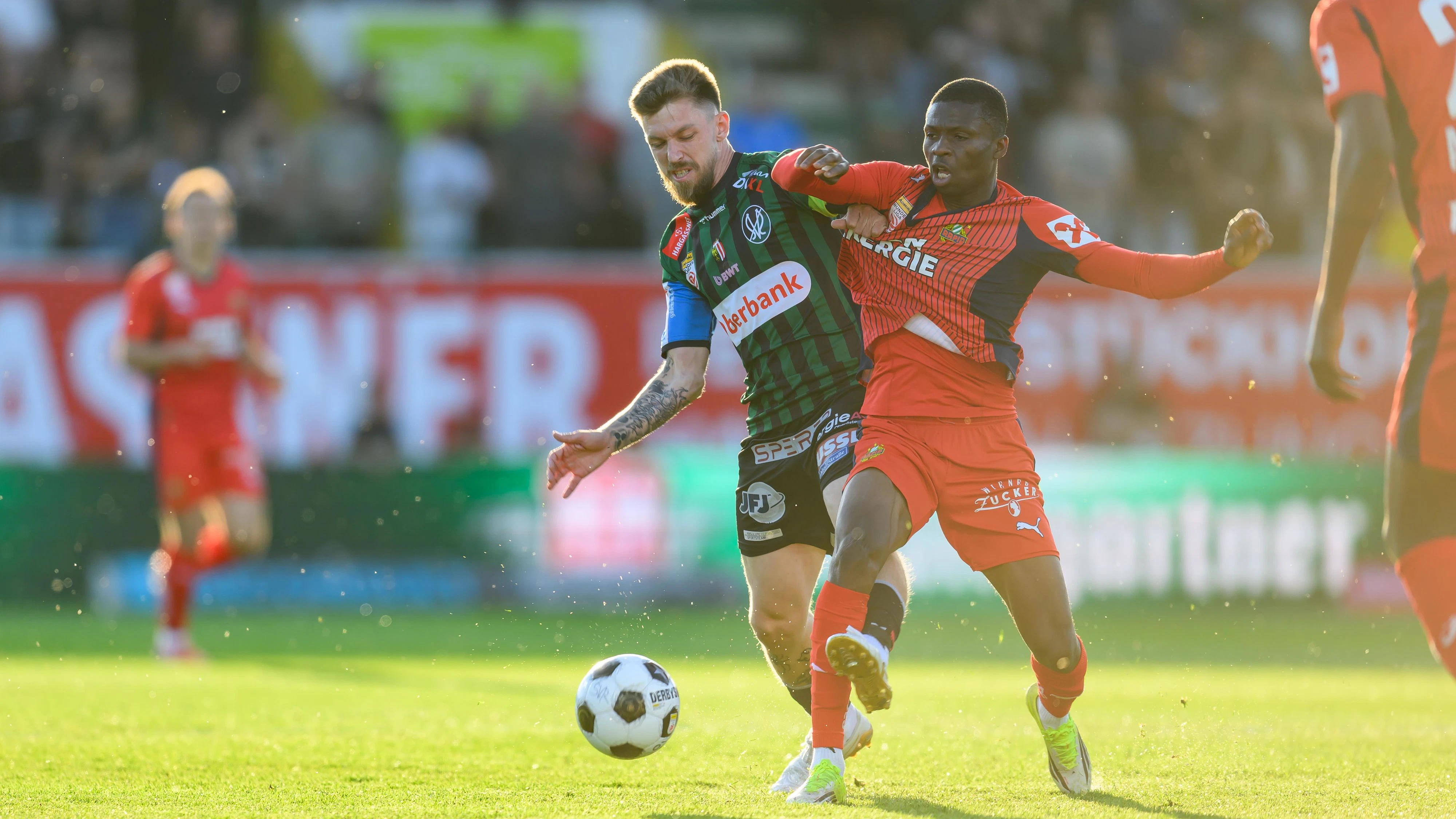 RIED,AUSTRIA,22.MAY.26 - SOCCER - ADMIRAL Bundesliga, Europacup play off, SV Ried vs SK Rapid Wien. Image shows Philipp Pomer (Ried) and Akouan Romeo Amane (Rapid). Photo: GEPA pictures/ Daniela Moser