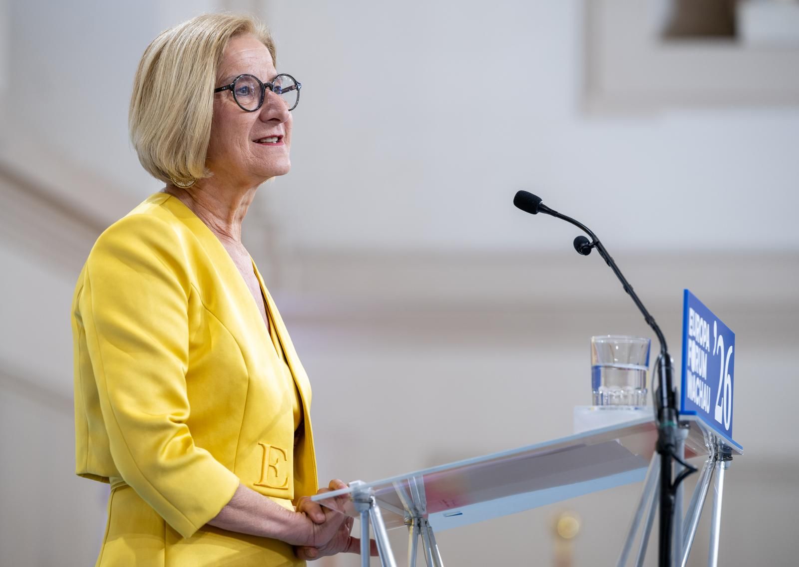Beim Europa-Forum Wachau warnt Johanna Mikl-Leitner: Europa müsse endlich mehr Verantwortung für seine Sicherheit übernehmen.