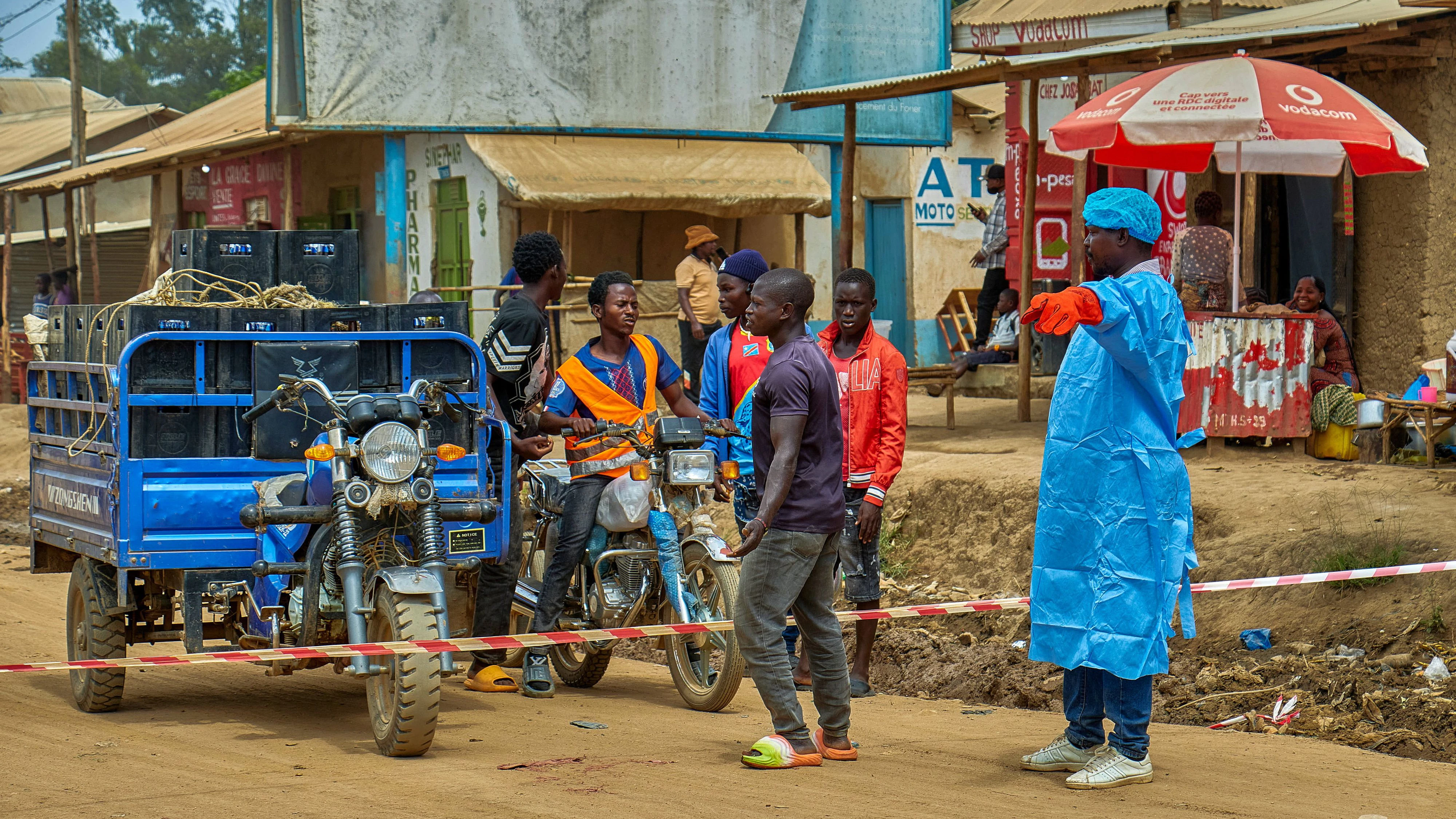 Bestätigt wurden bisher 82 Ebola-Ansteckungen und sieben Ebola-Todesfälle in dem Land, wo es an Ausrüstung zum Nachweis des Virus mangelt.