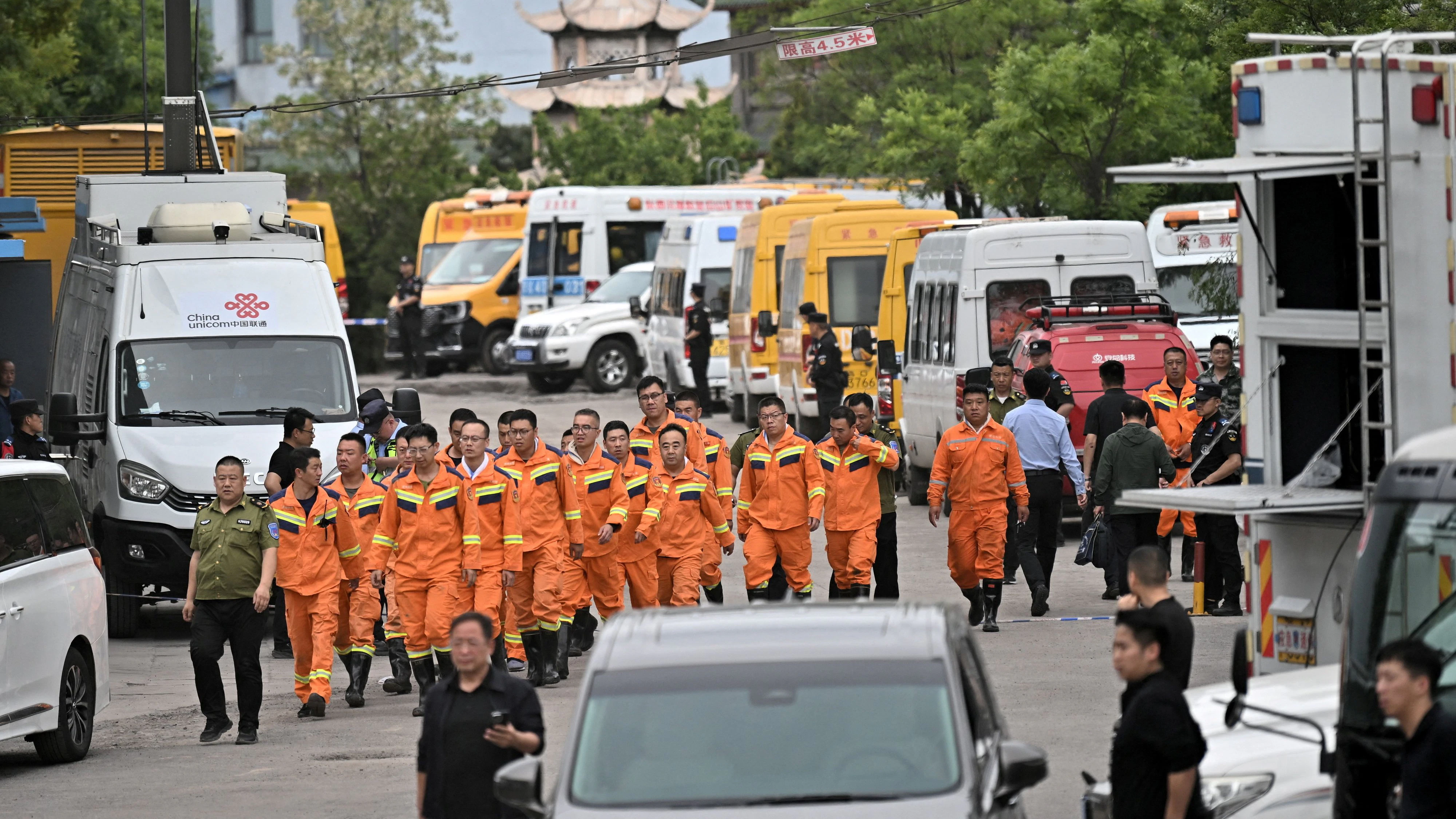 Heute.at - Verzweifelte Suche läuft nach Gasexplosion in China