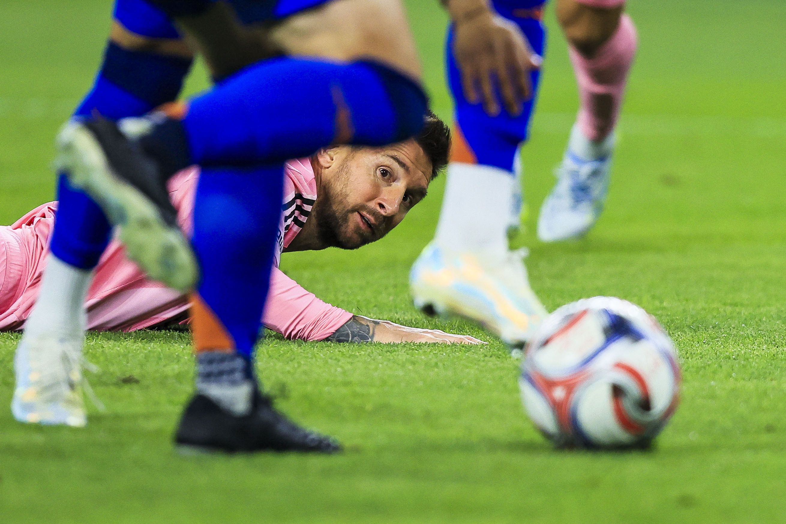 Heute.at - Schreck vor der WM: ÖFB-Gegner Messi angeschlagen