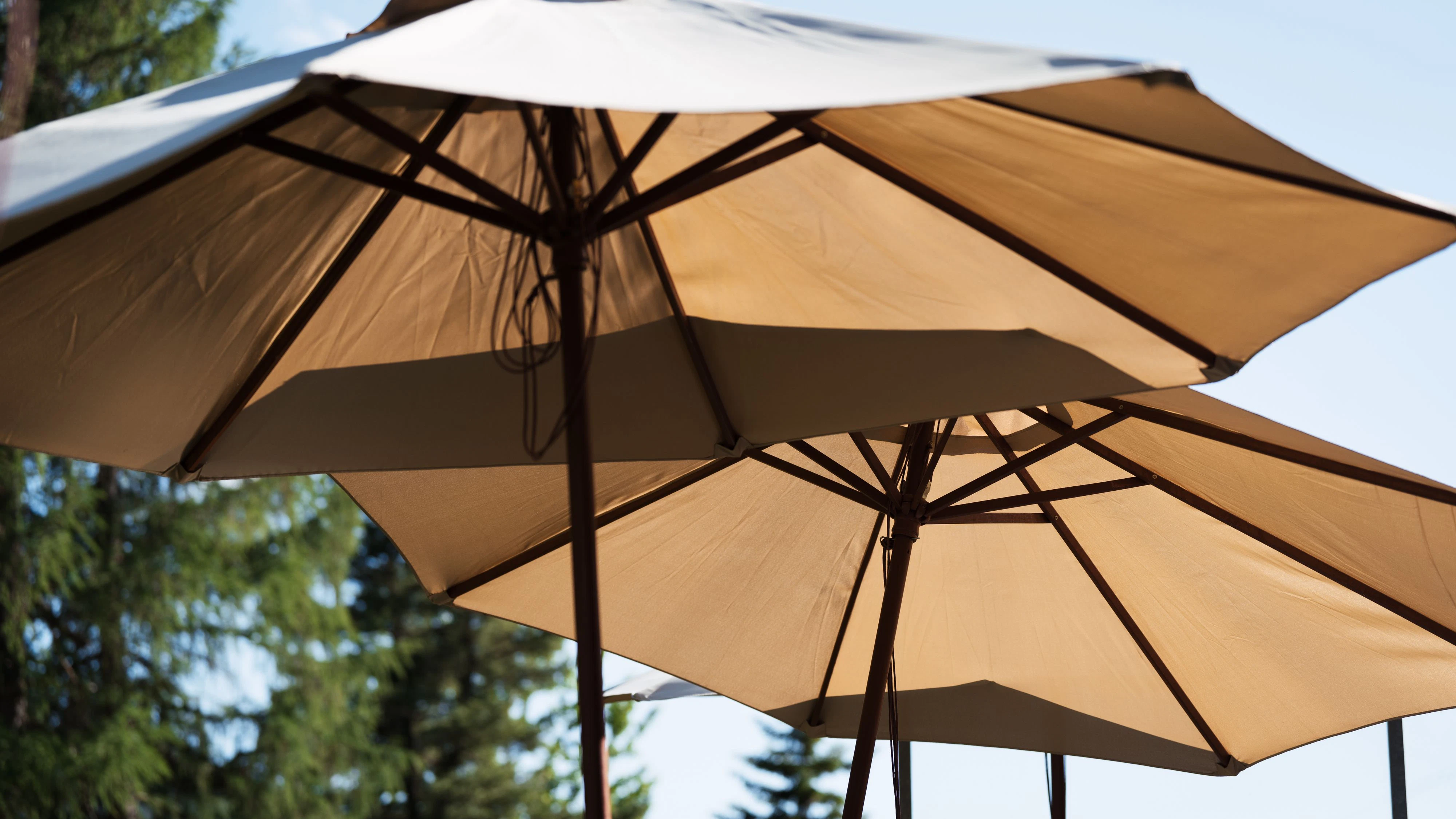 Outdoor cafe restaurant beach parasol umbrella for shades park decoration