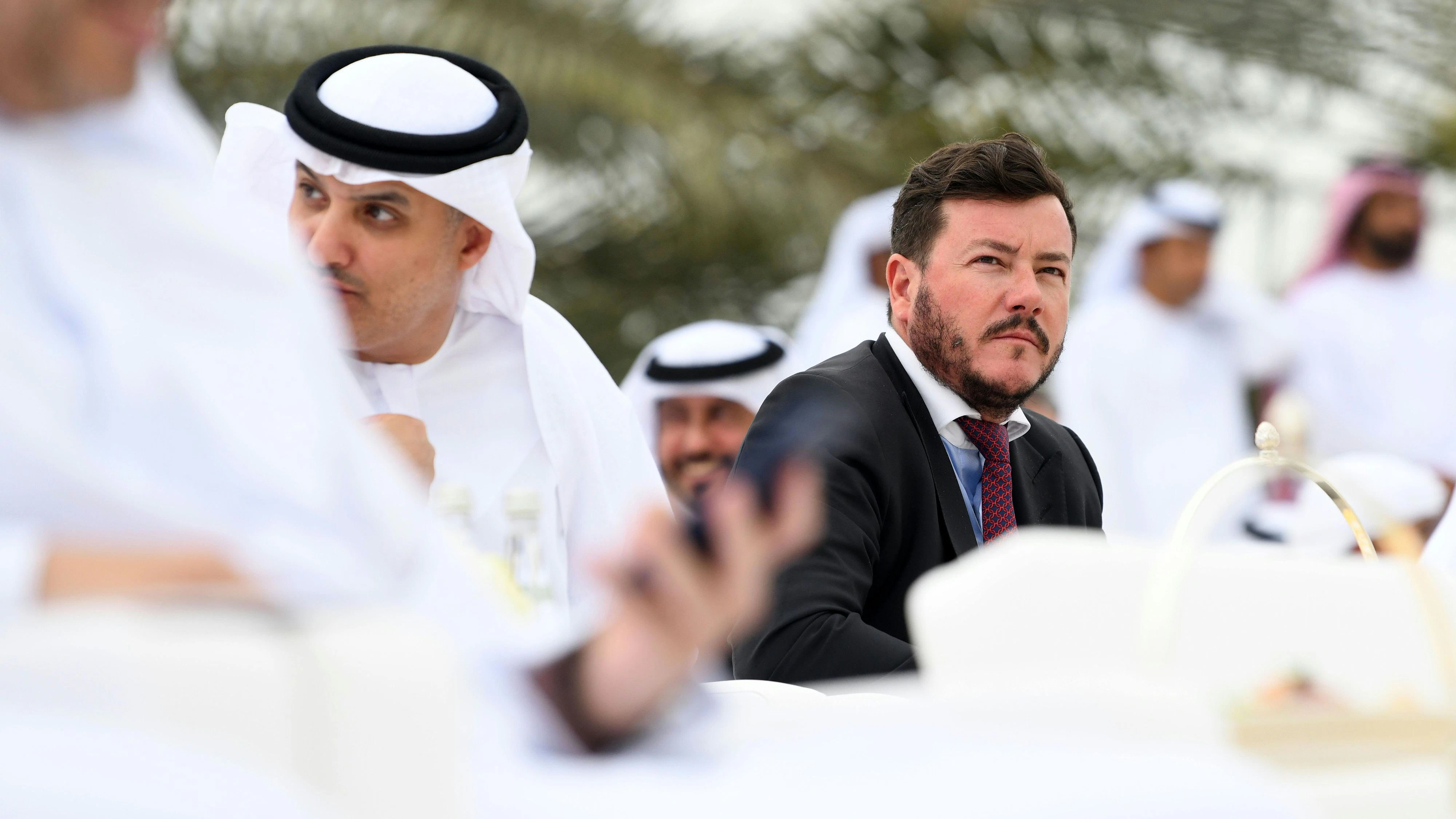 ABD0107_20190323 - ABU DHABI - VEREINIGTE ARABISCHE EMIRATE VAE: Der Tiroler Investor Rene Benko am Samstag, 23. März 2019, anl. einer Aufführung der Spanischen Hofreitschule in Abu Dhabi. - FOTO: APA/HELMUT FOHRINGER