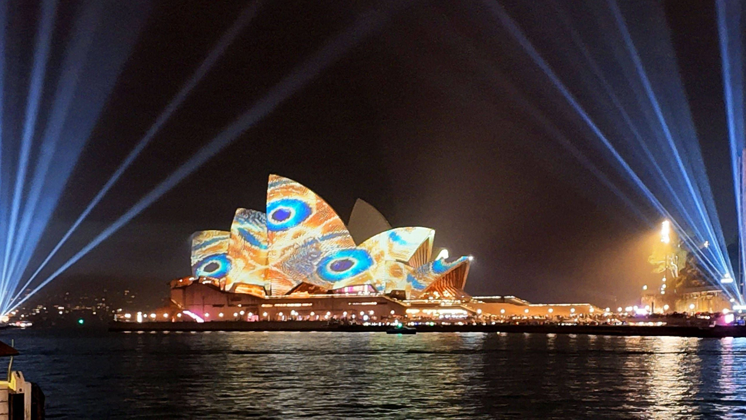 Light festival in Sydney The Sydney Opera House C is illuminated with imagery on the opening night of the Vivid Sydney annual light festival in the Australian city on May 22, 2026. PUBLICATIONxINxAUTxBELxBIHxBULxCZExDENxESTxFINxFRAxGEOxGERxGRExHUNxISLxIRLxITAxLATxLTUxLUXxLIExMKDxNORxPORxPOLxROUxSVKxSUIxSRBxSLOxESPxTURxUKxUAExONLY A14AA0005598411P