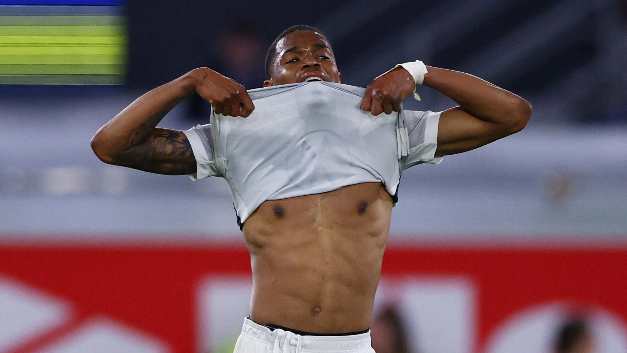 Wolfsburg-Kicker Jeanuel Belocian. 