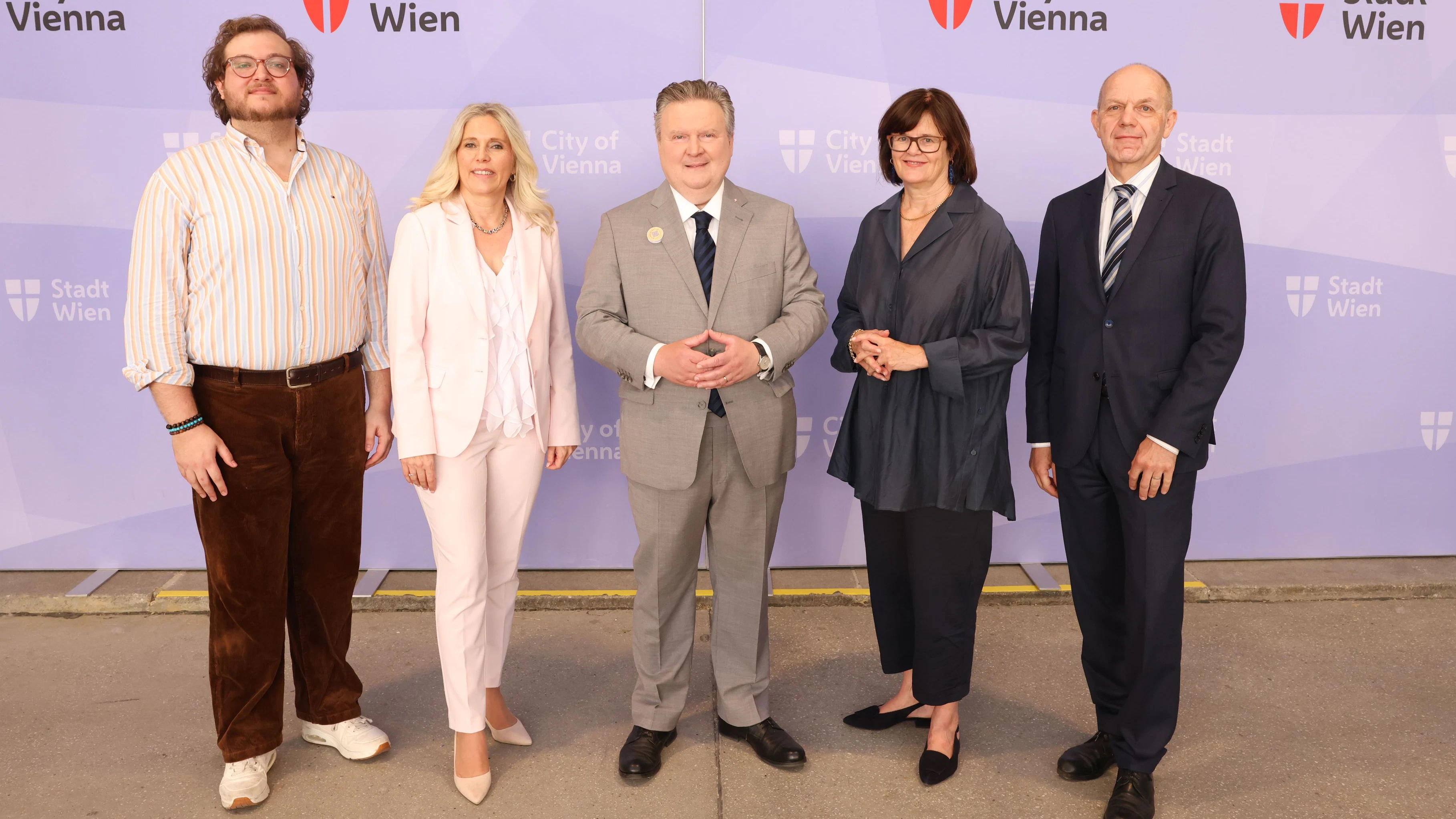 Start für neue Lehrstellen-Plattform "wirsindstadt.at"