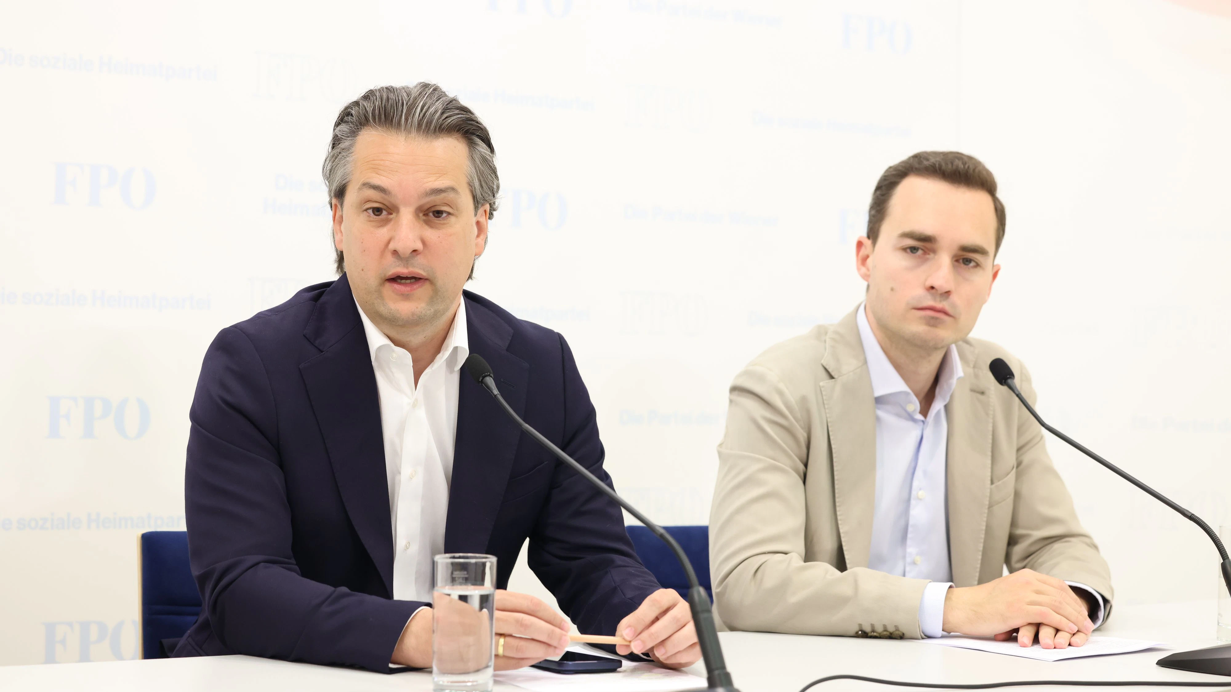 Heute.at - FPÖ stellt Ludwig 158 Fragen im Wiener Gemeinderat
