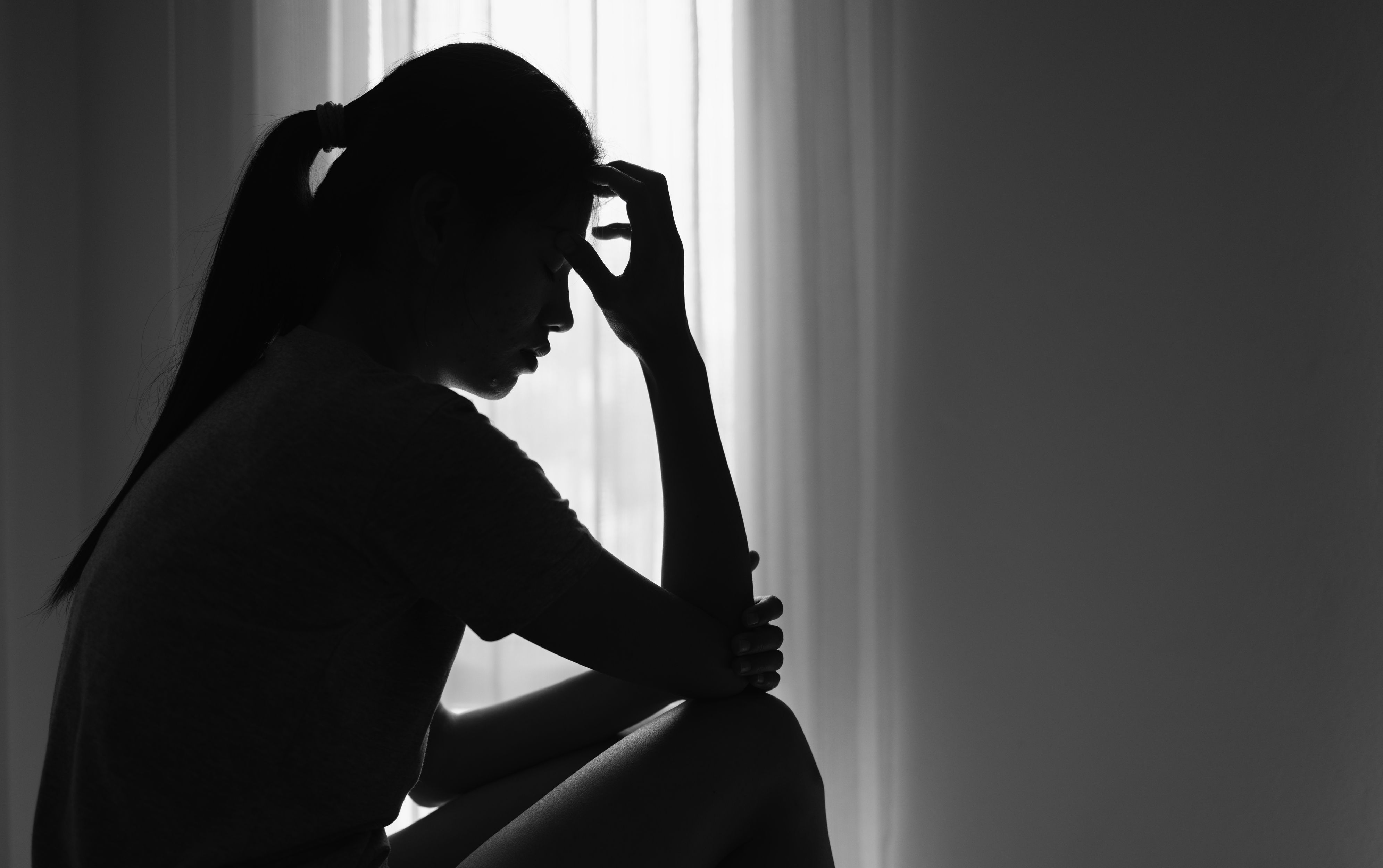 Der Mann soll seine Frau zur Prostitution mit 120 Männern gezwungen haben.