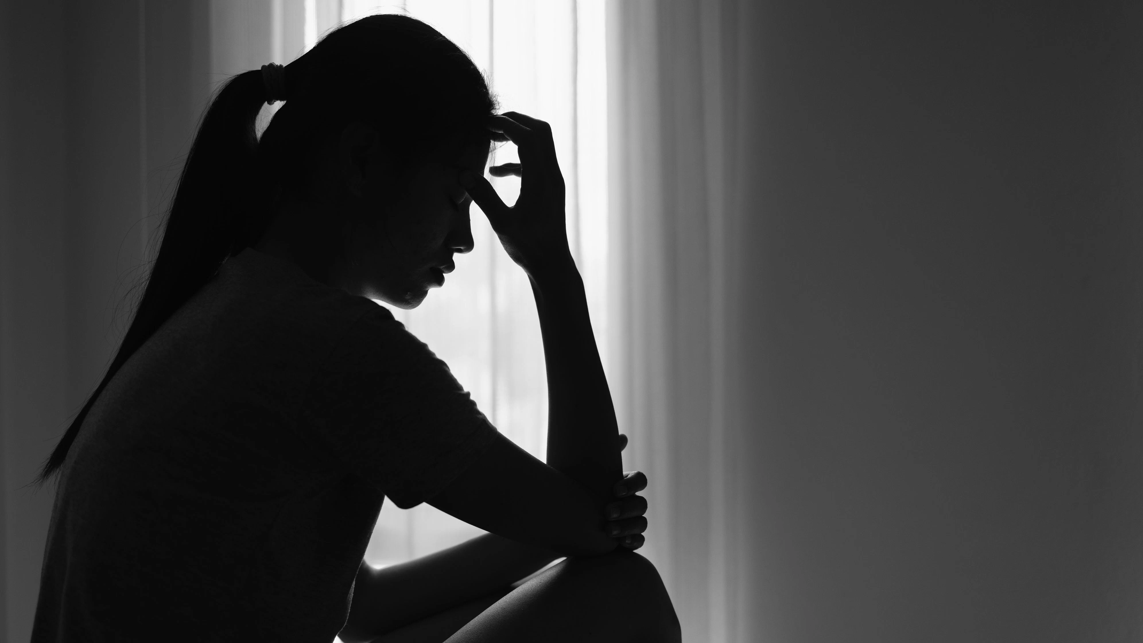 Der Mann soll seine Frau zur Prostitution mit 120 Männern gezwungen haben.