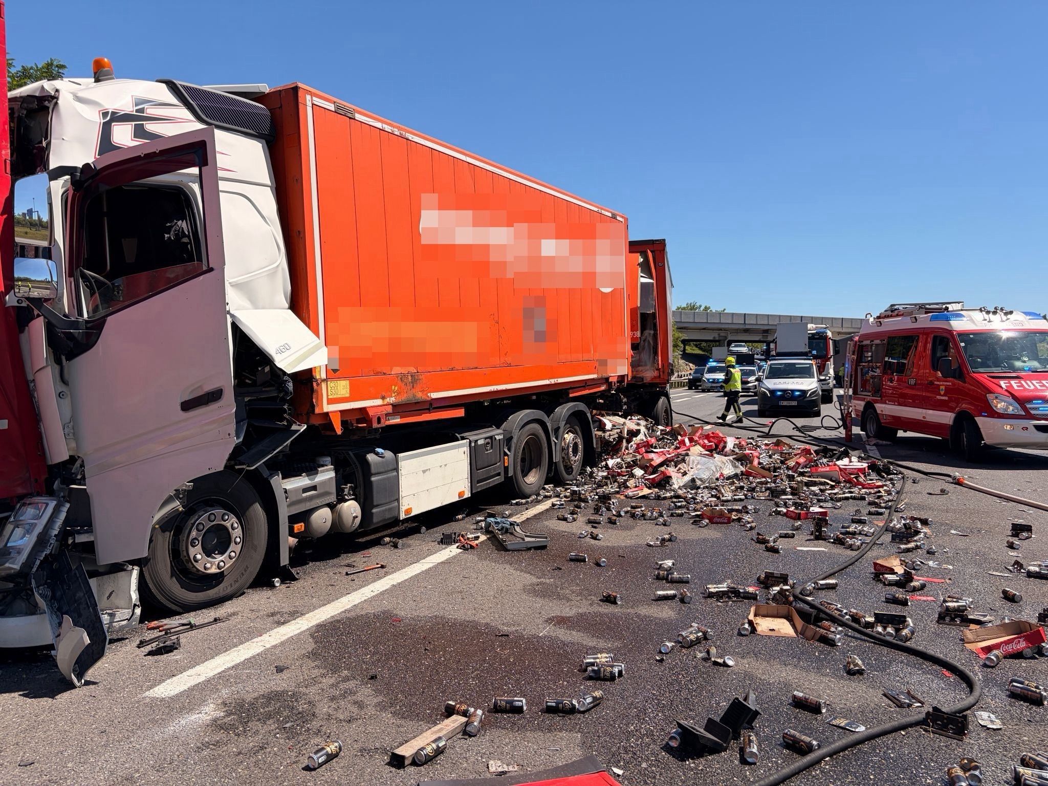 Schwerer Lkw-Unfall auf der A4