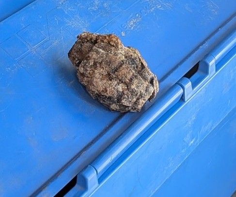 Bei Bauarbeiten in Wien-Hietzing wurde eine Handgranate aus dem Zweiten Weltkrieg entdeckt. 