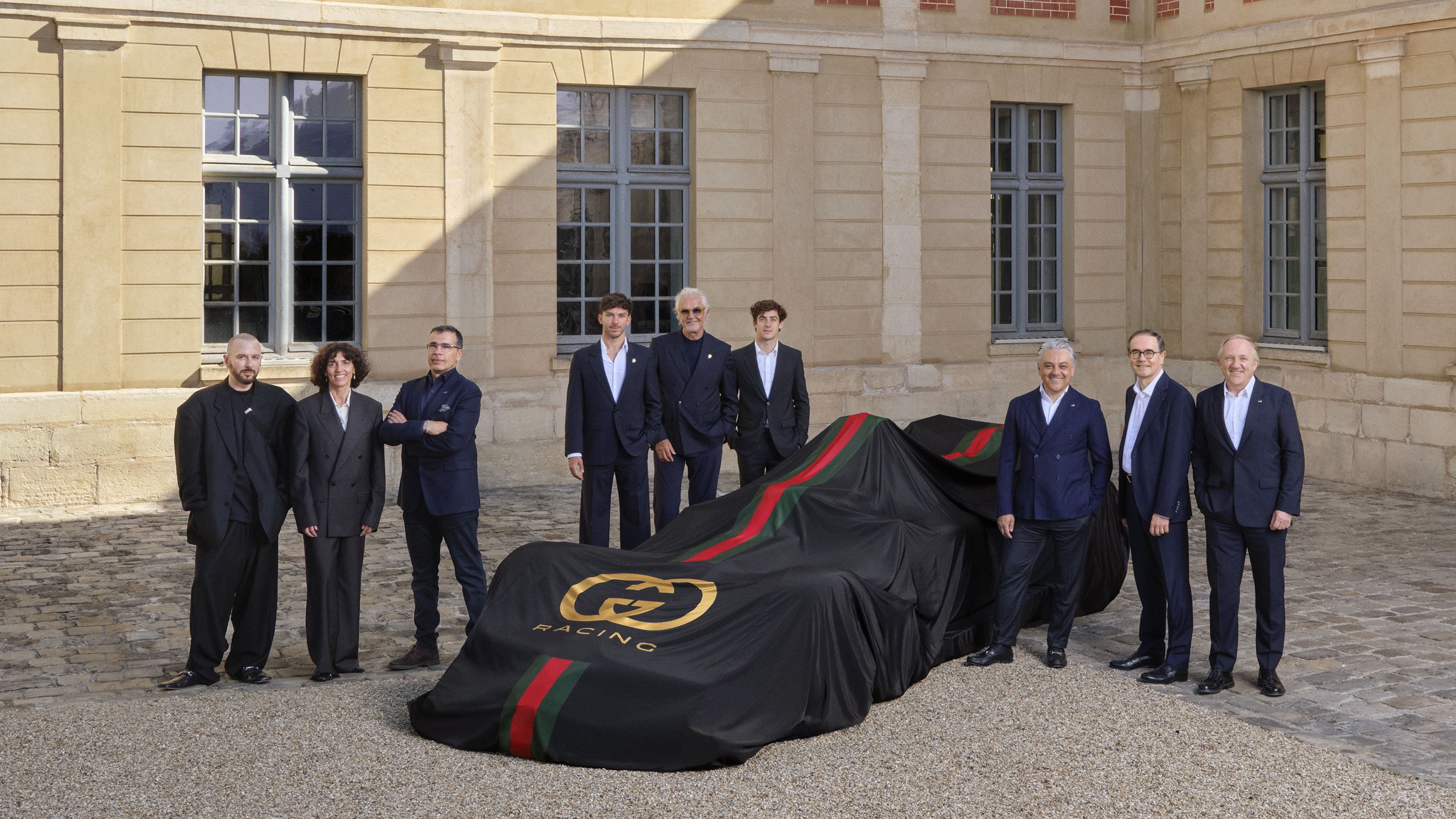 Alpine geht eine Partnerschaft mit Nobelmarke Gucci ein.