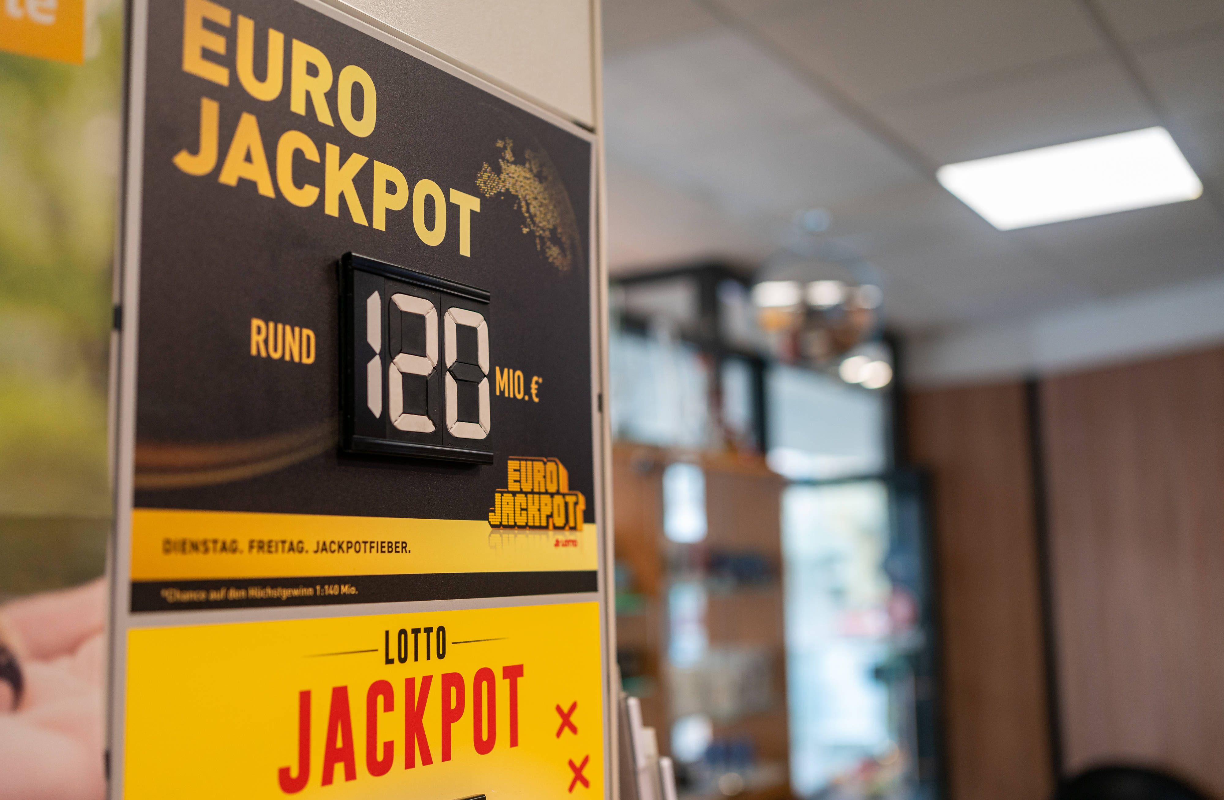 Die Gewinnwahrscheinlichkeit beim Eurojackpot liegt bei 1 zu 140 Millionen.