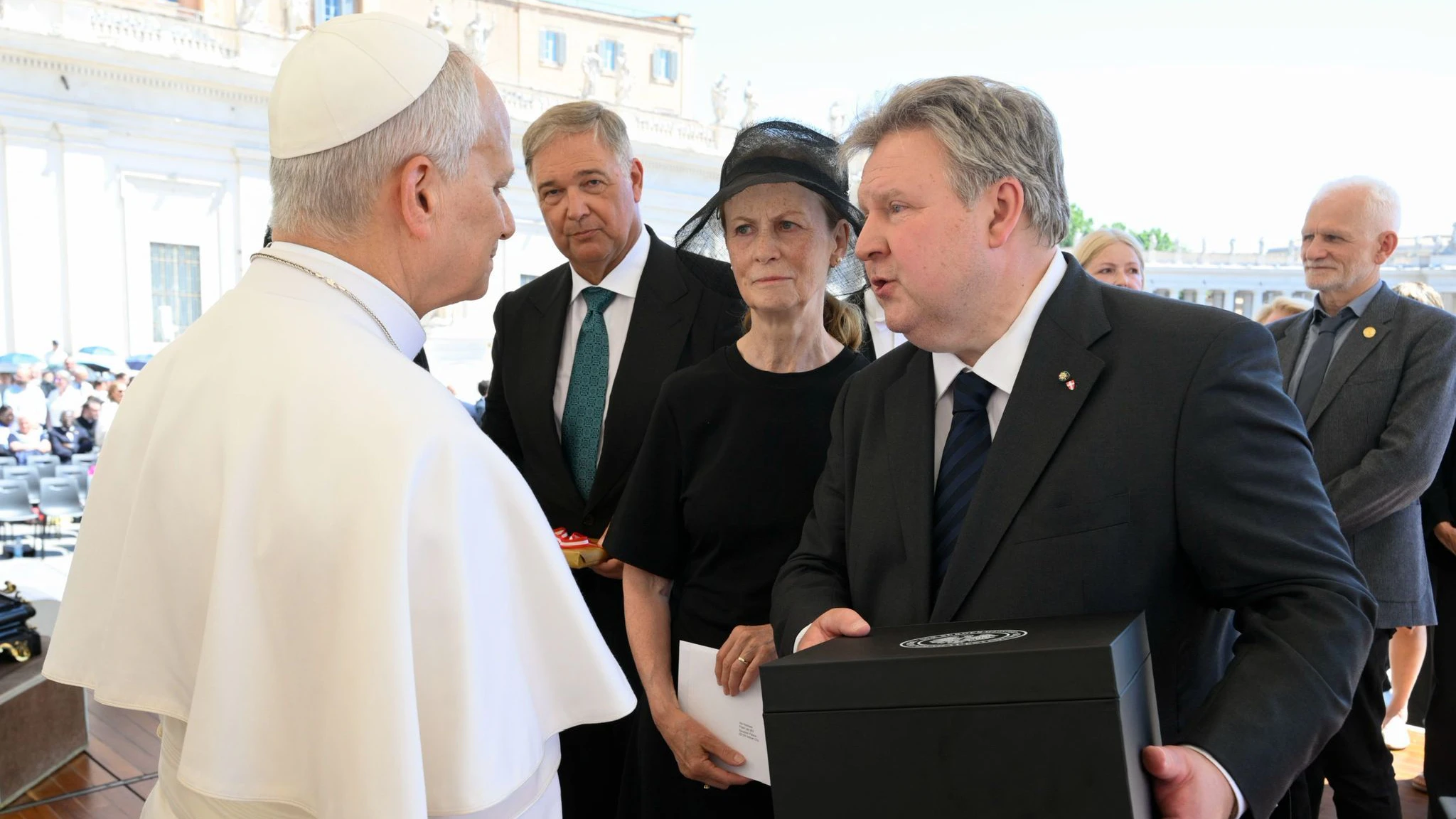 Ludwig mit Gattin Irmtraud und WKW-Präsident Walter Ruck bei Papst Leo XIV. 