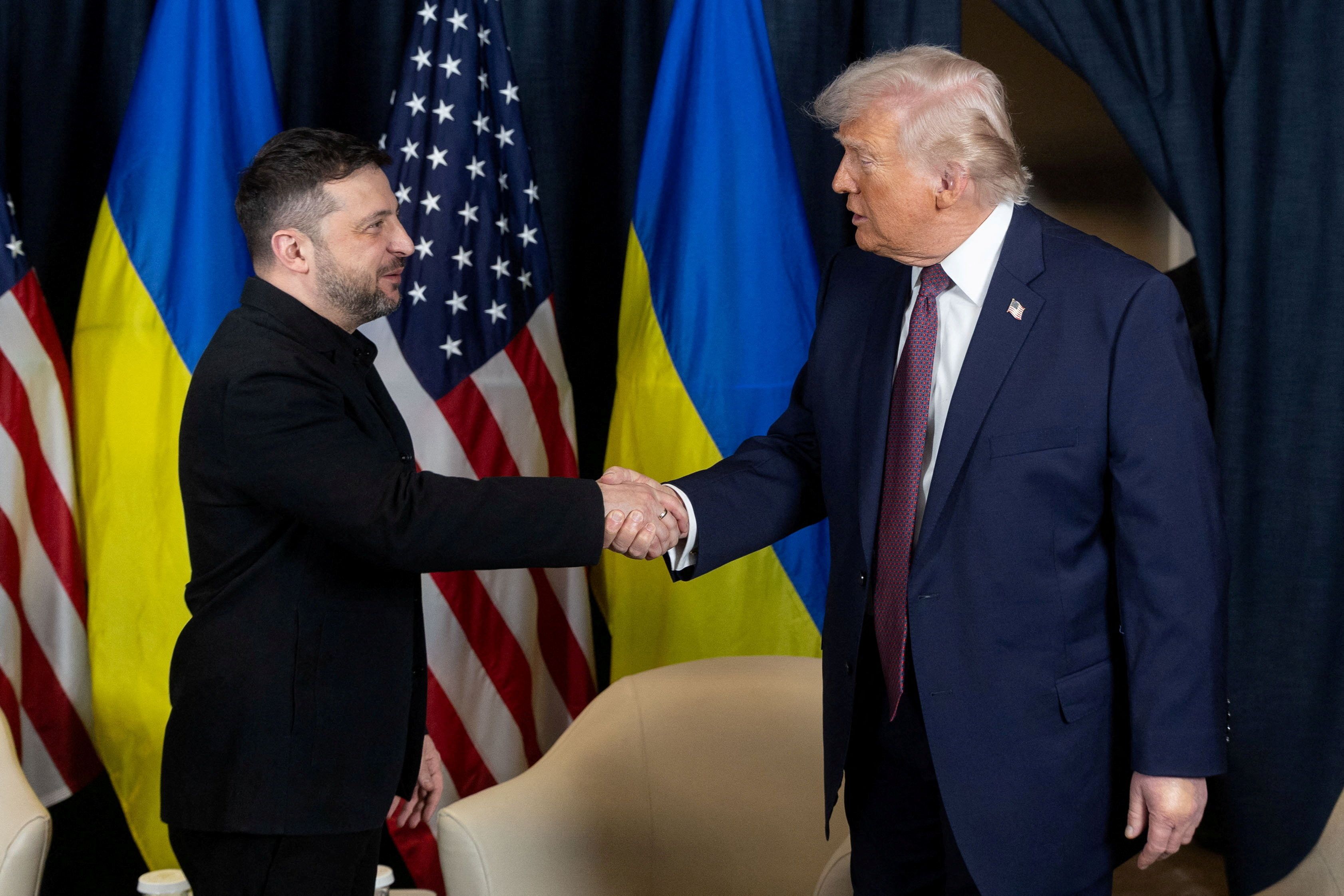 Der ukrainische Präsident Wolodymyr Selenskyj will mehr Munition von den USA.