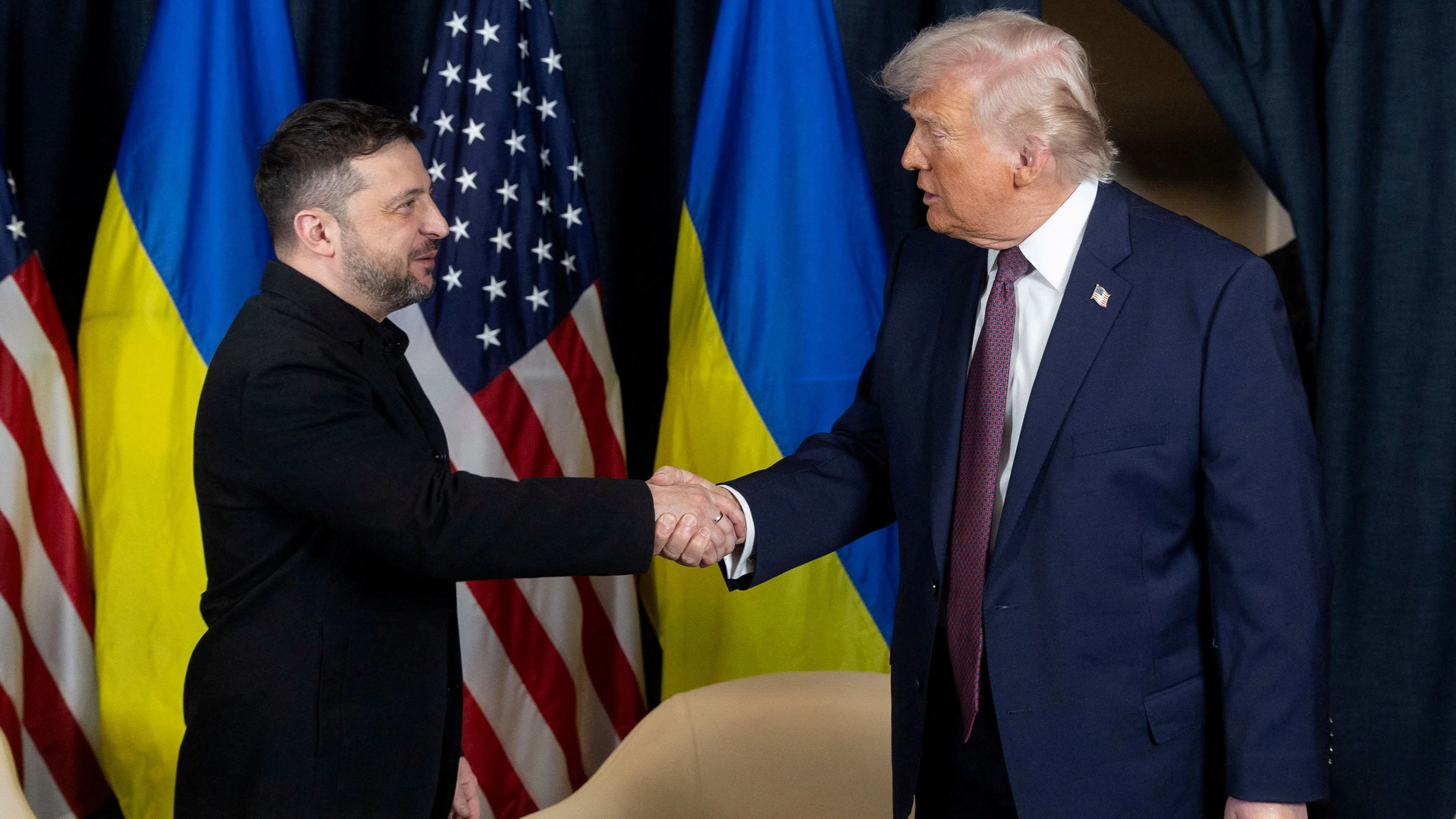 Der ukrainische Präsident Wolodymyr Selenskyj will mehr Munition von den USA.