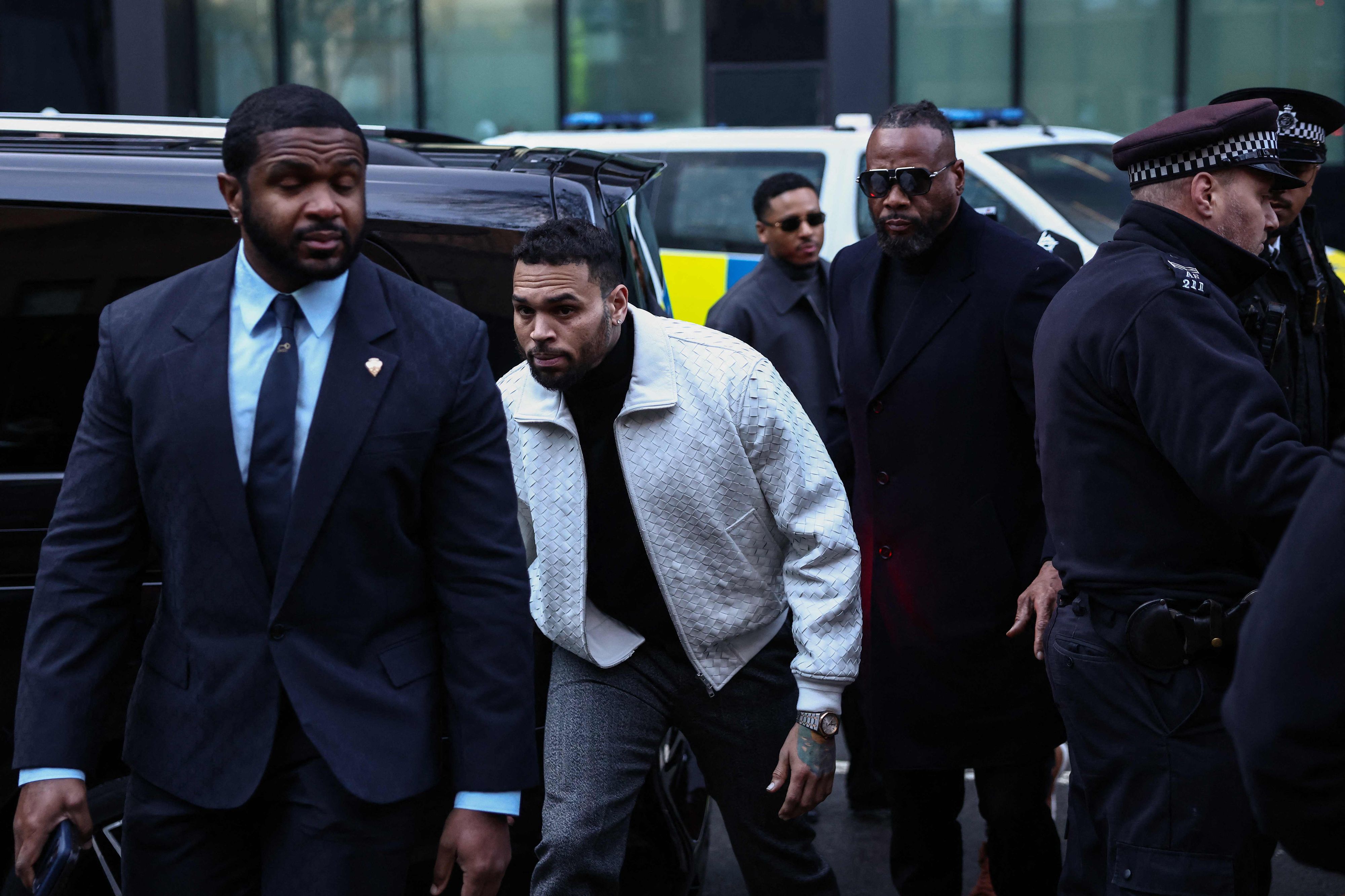 Chris Brown steht vor Gericht.