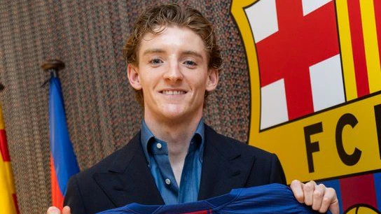 Anthony Gordon spielt künftig für Barcelona. 