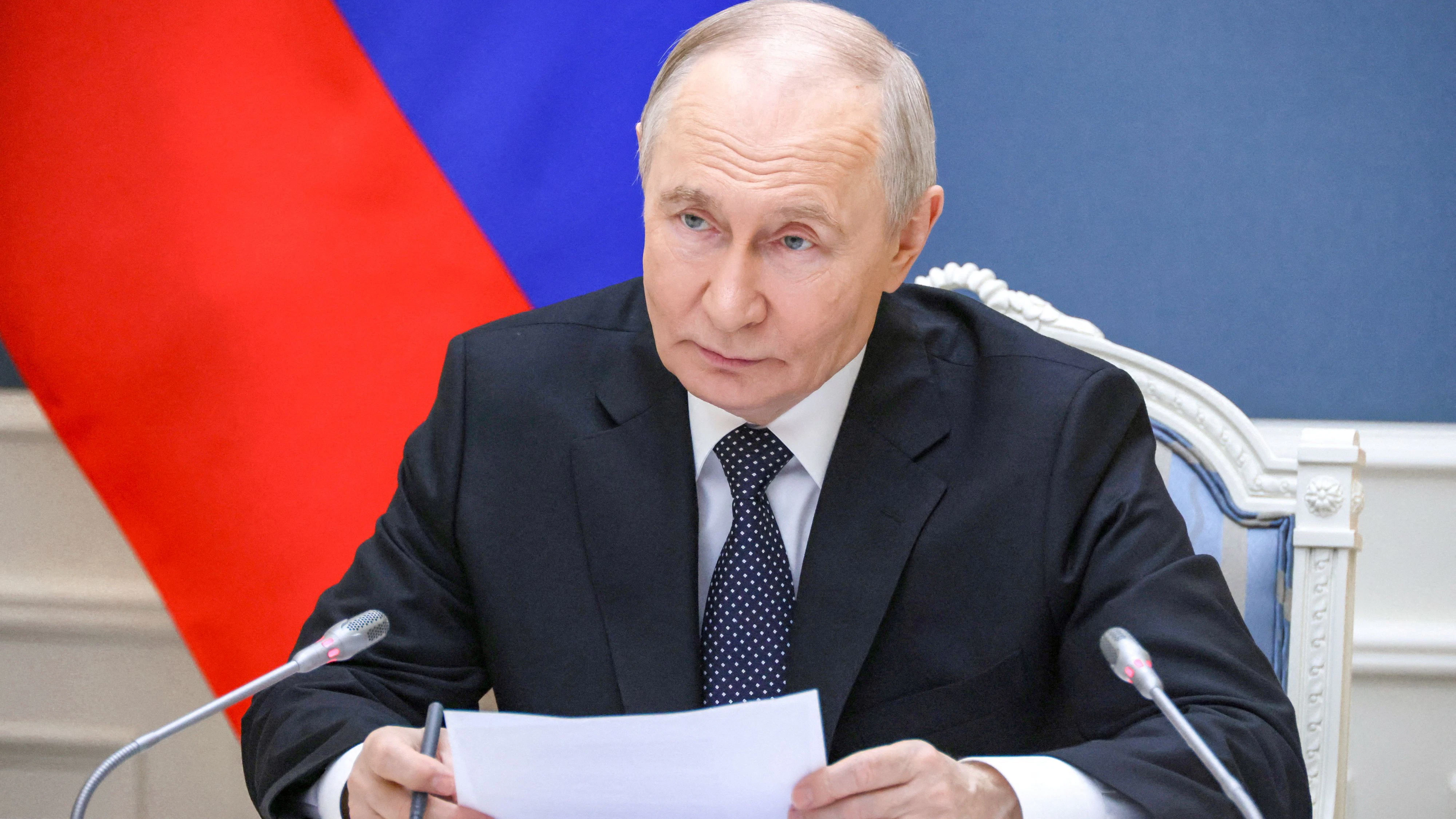 Heute.at - Untragbare Kosten – Putins Finanzbeamte besorgt