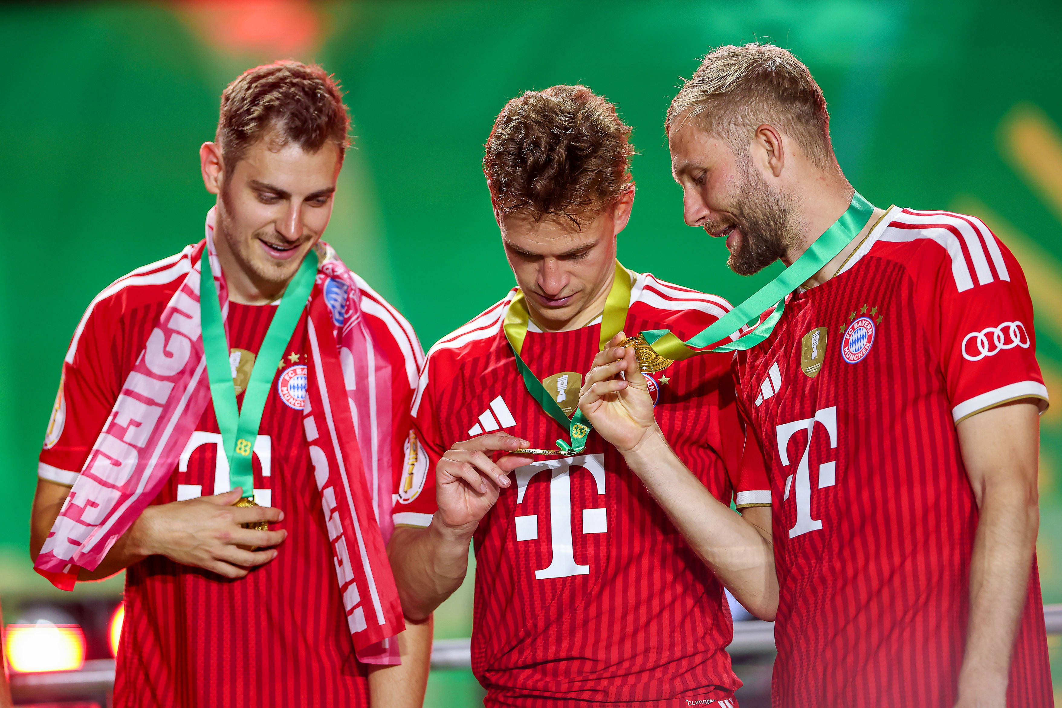 Josip Stanisic, Joshua Kimmich und Konrad Laimer. 