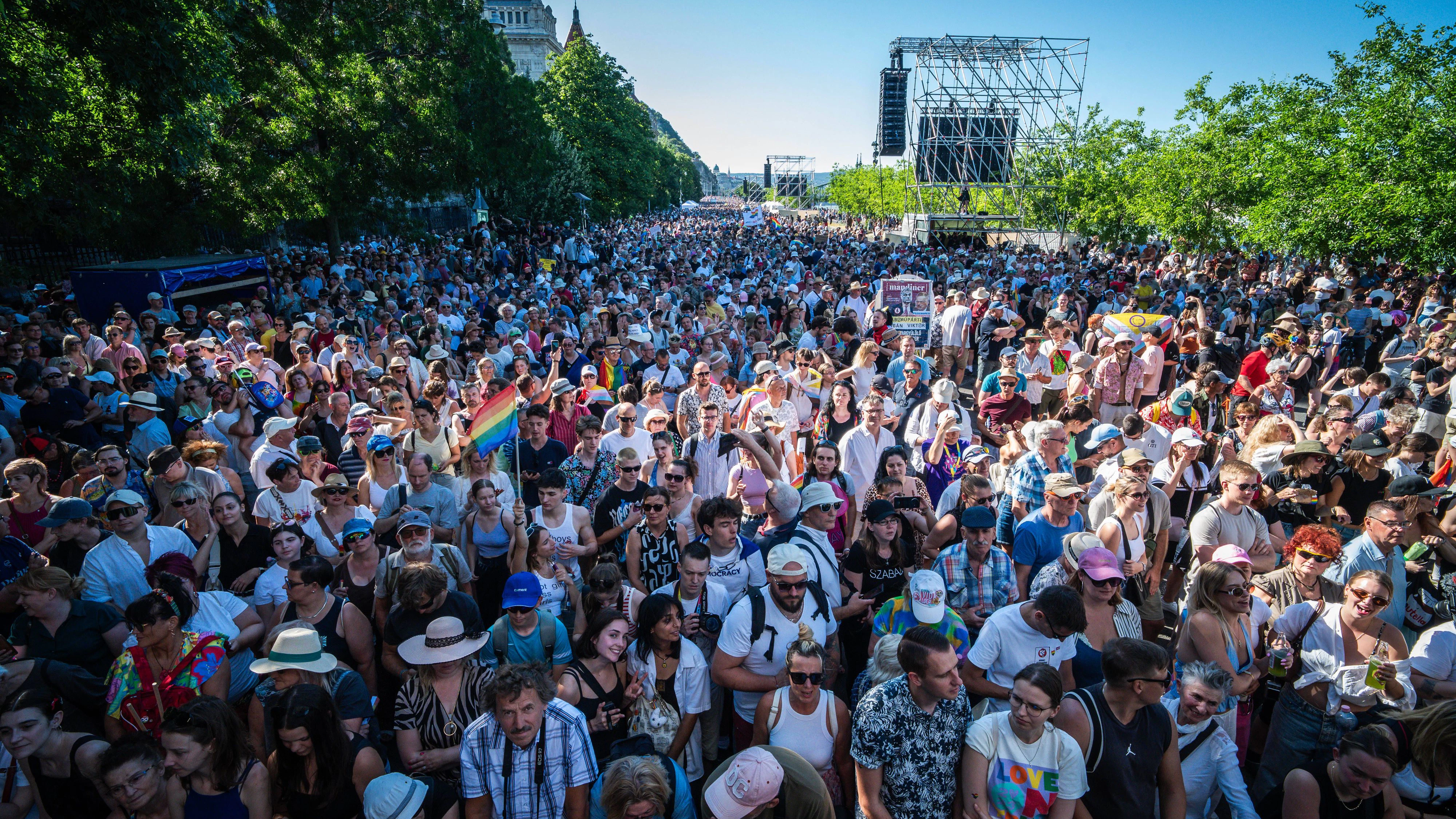 Bereits im letzten Jahr war die Parade trotz Verbots gut besucht.