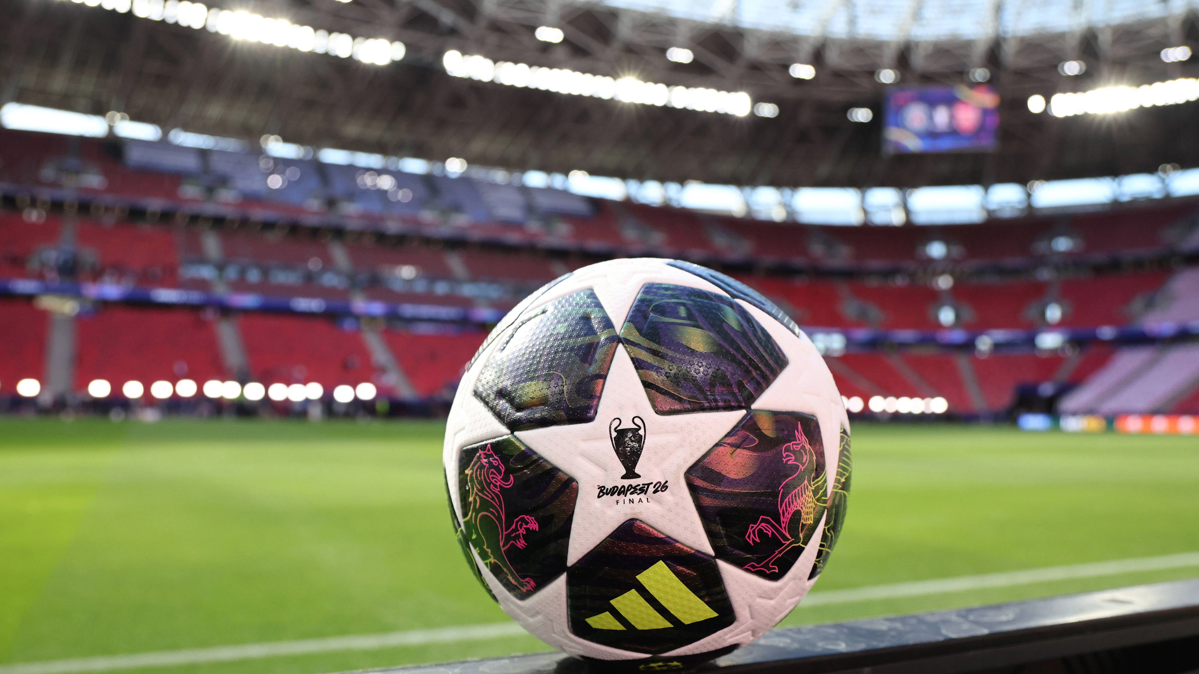 Paris St.-Germain und Arsenal kämpen um den Titel in der Champions League. 