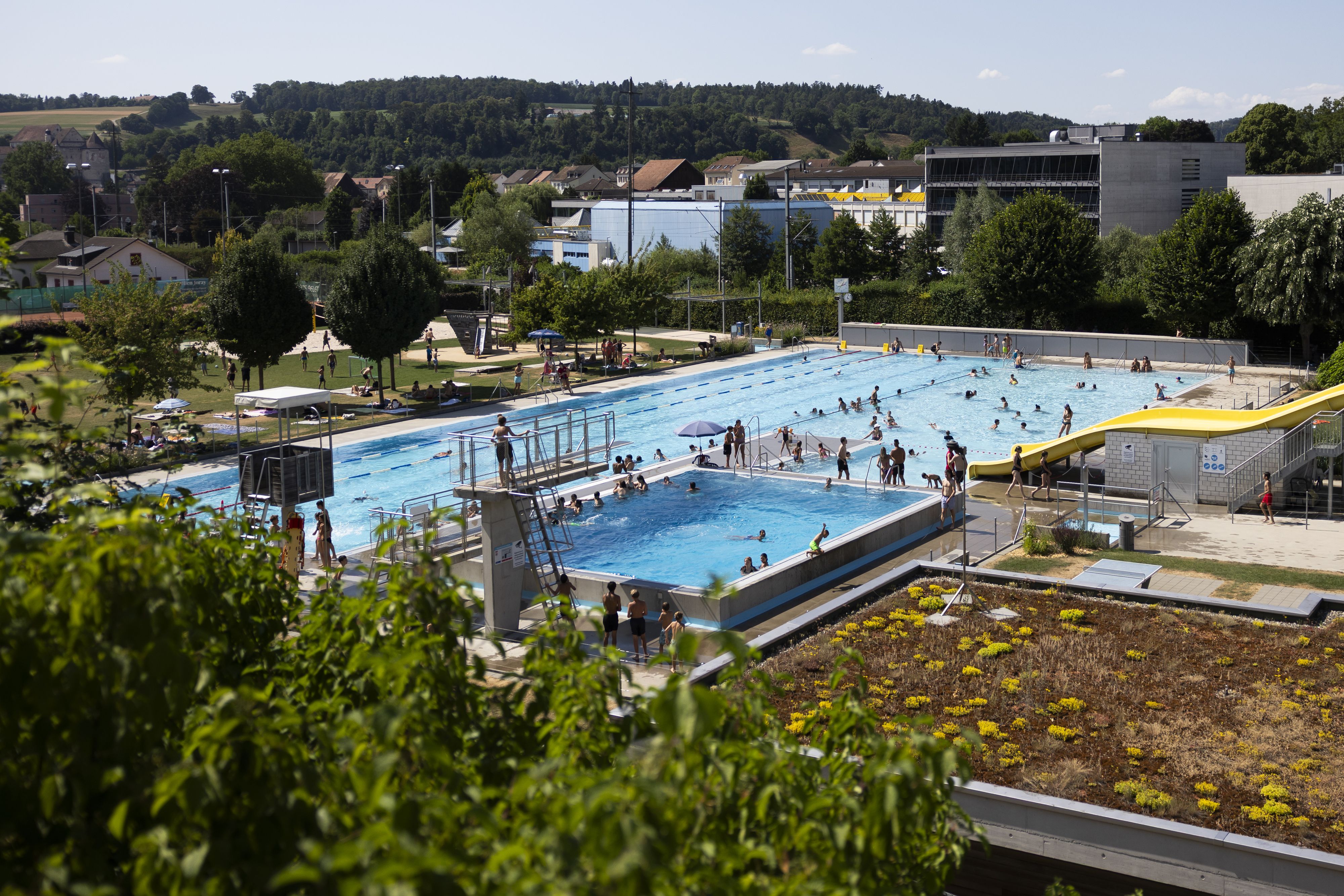 Das Freibad in Pruntrut verlangt von Ausländern künftig doppelte Preise.