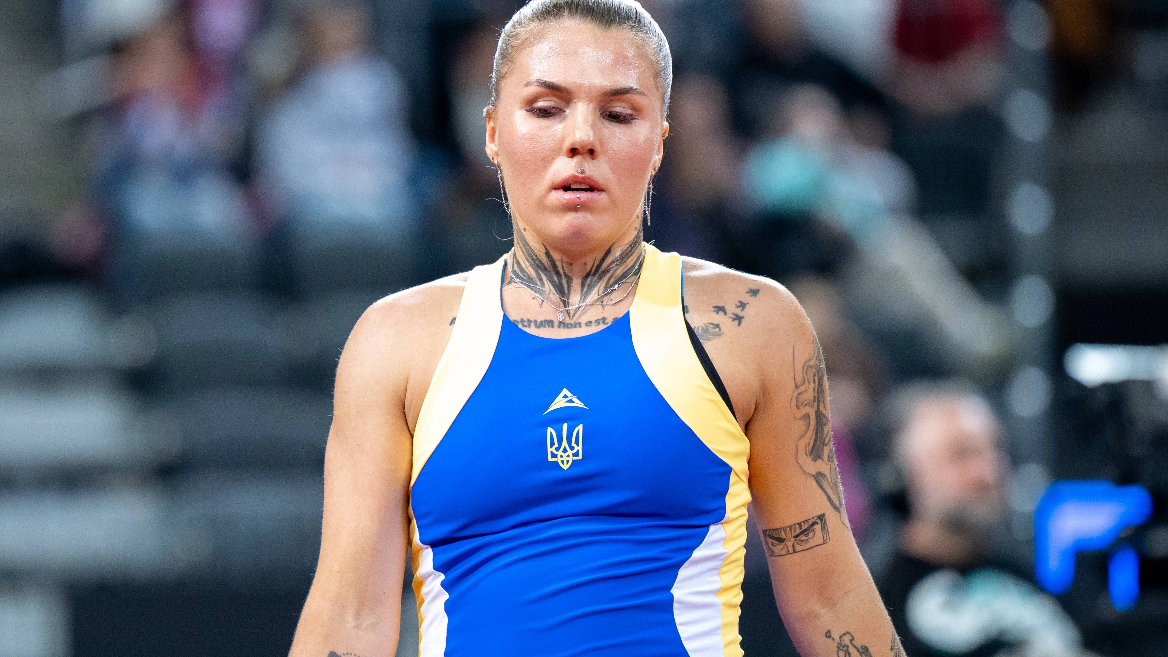 Linda Klimovicova Vs Oleksandra Oliynykova - Billie Jean King Cup Qualifiers. Oleksandra Oliynykova of Ukraine competes in the Billie Jean King Cup Qualifiers, women s singles tennis match against Poland at the PreZero Arena in Gliwice, Poland, on April 11, 2026. Gliwice Poland PUBLICATIONxNOTxINxFRA Copyright: xMarcinxGolbax originalFilename:golba-lindakli260411_nppt5.jpg