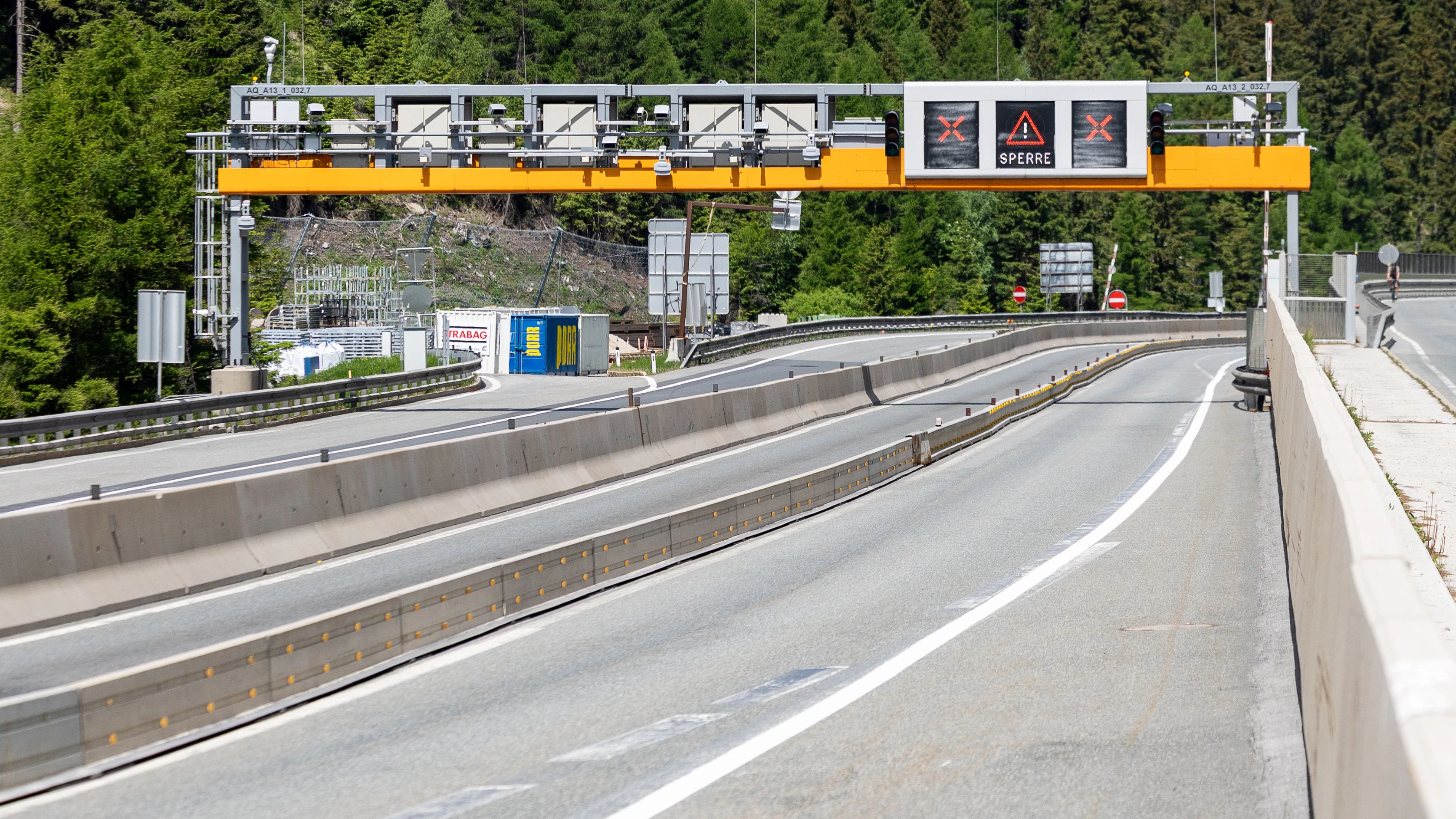 Die Brennerautobahn (A13) ist seit 11 Uhr gesperrt.