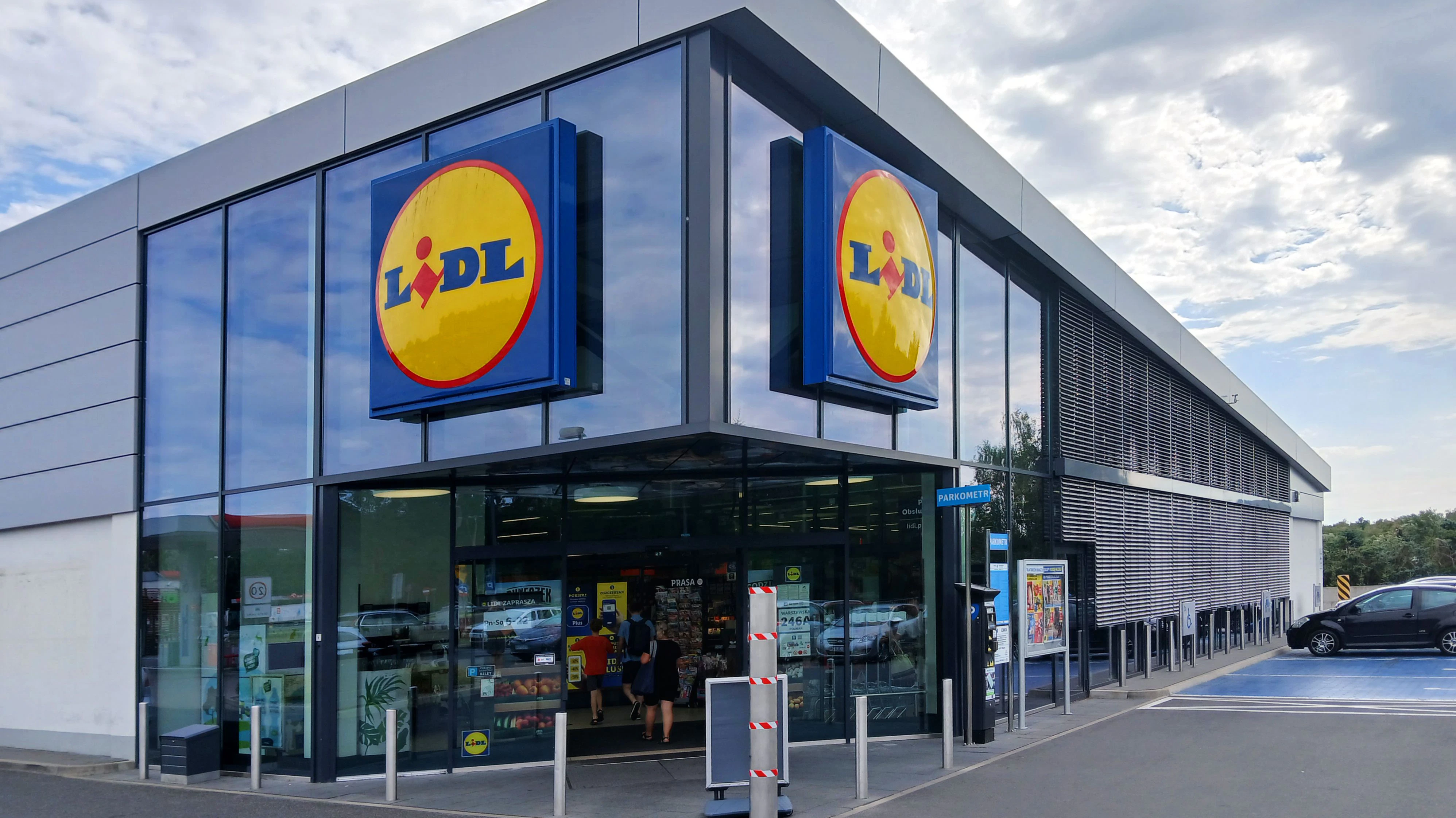 Heute.at - Gefahr im Kühlregal – Diskonter ruft Hype-Eis zurück