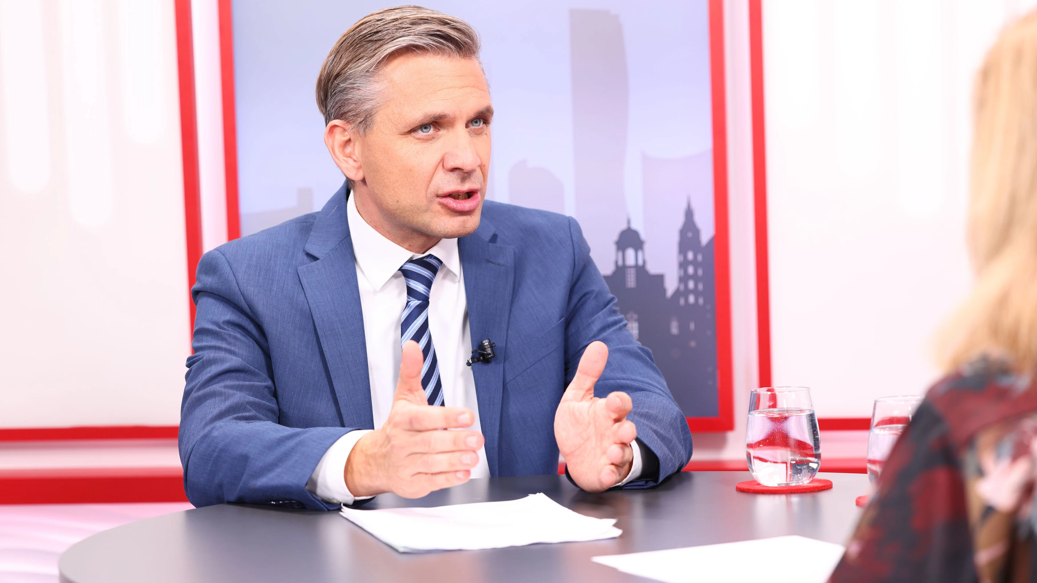 Wirtschaftsminister Wolfgang Hattmannsdorfer (ÖVP) im Interview mit "Heute".
