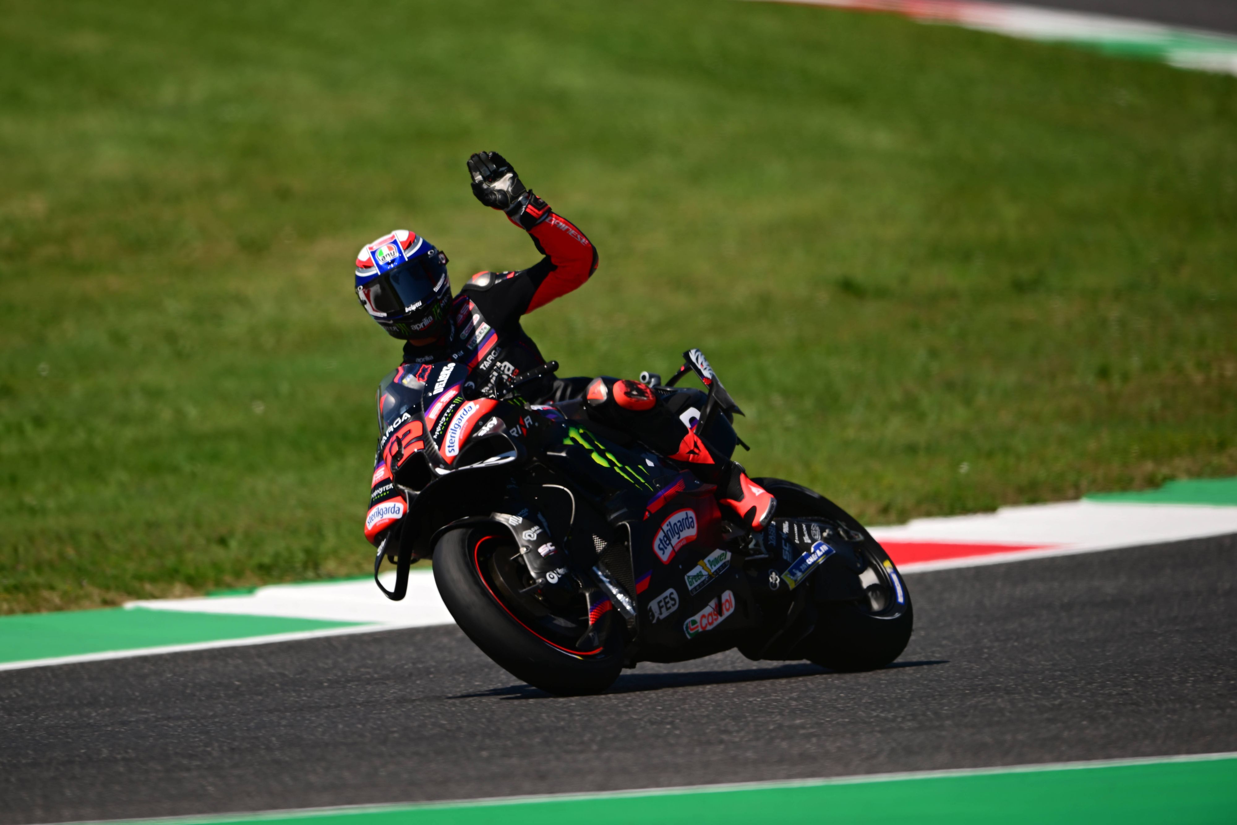 Heute.at - Bezzecchi schenkt Aprilia Premierensieg bei Heimrennen